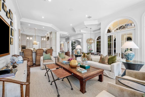 Tiny photo for 2055 Royal Palm Way, Boca Raton, FL 33432 (MLS # B26078017)