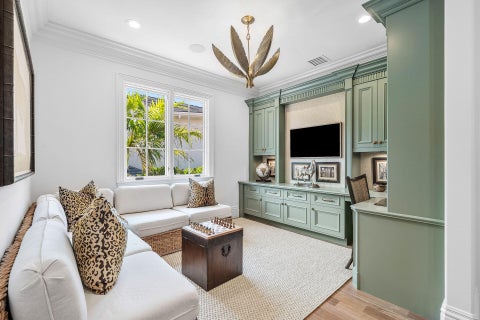 Tiny photo for 2055 Royal Palm Way, Boca Raton, FL 33432 (MLS # B26078017)