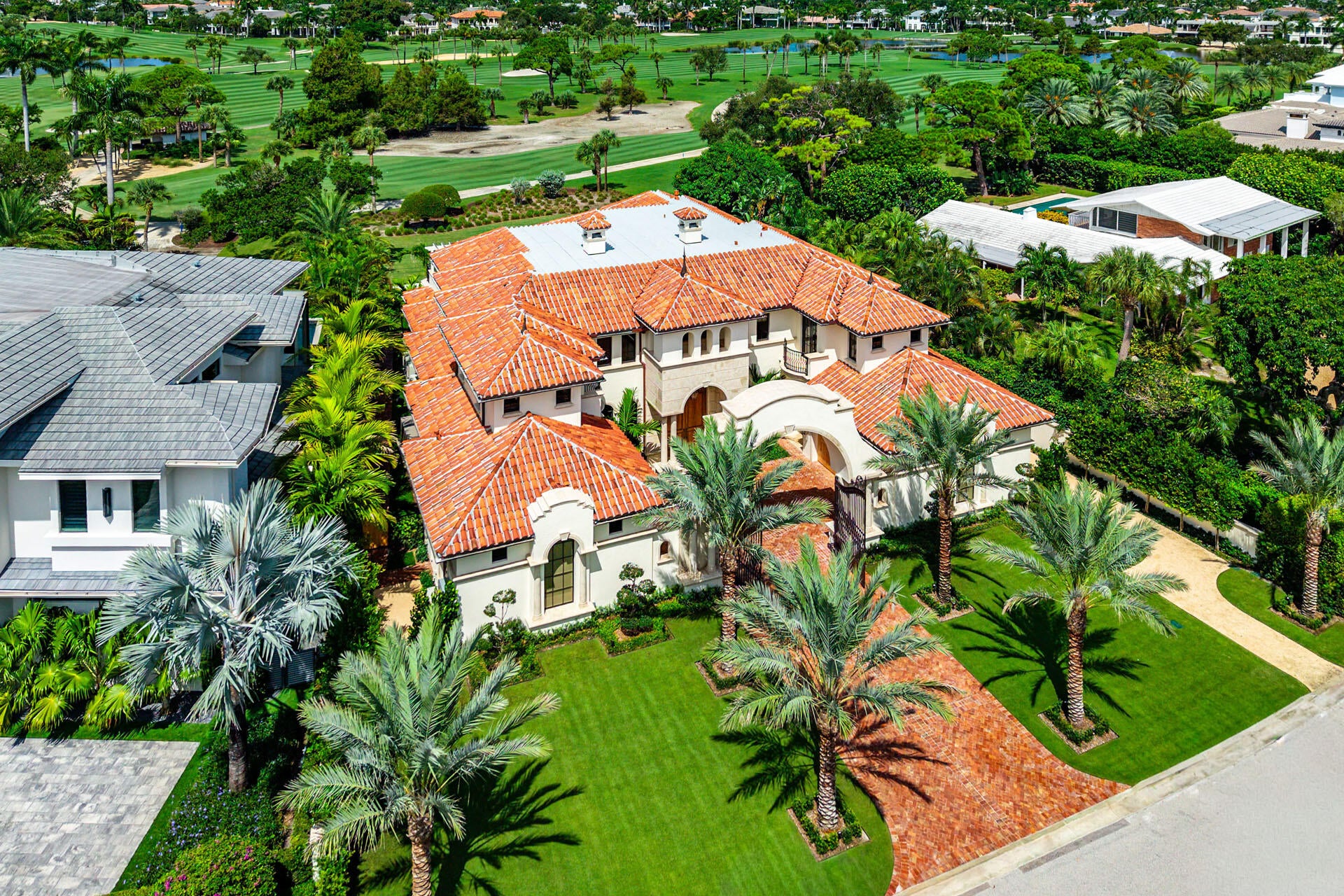 2055 Royal Palm Way