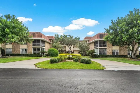 5510 Tamberlane Circle Unit 143, Palm Beach Gardens, FL 33418 - MLS#: R11040125