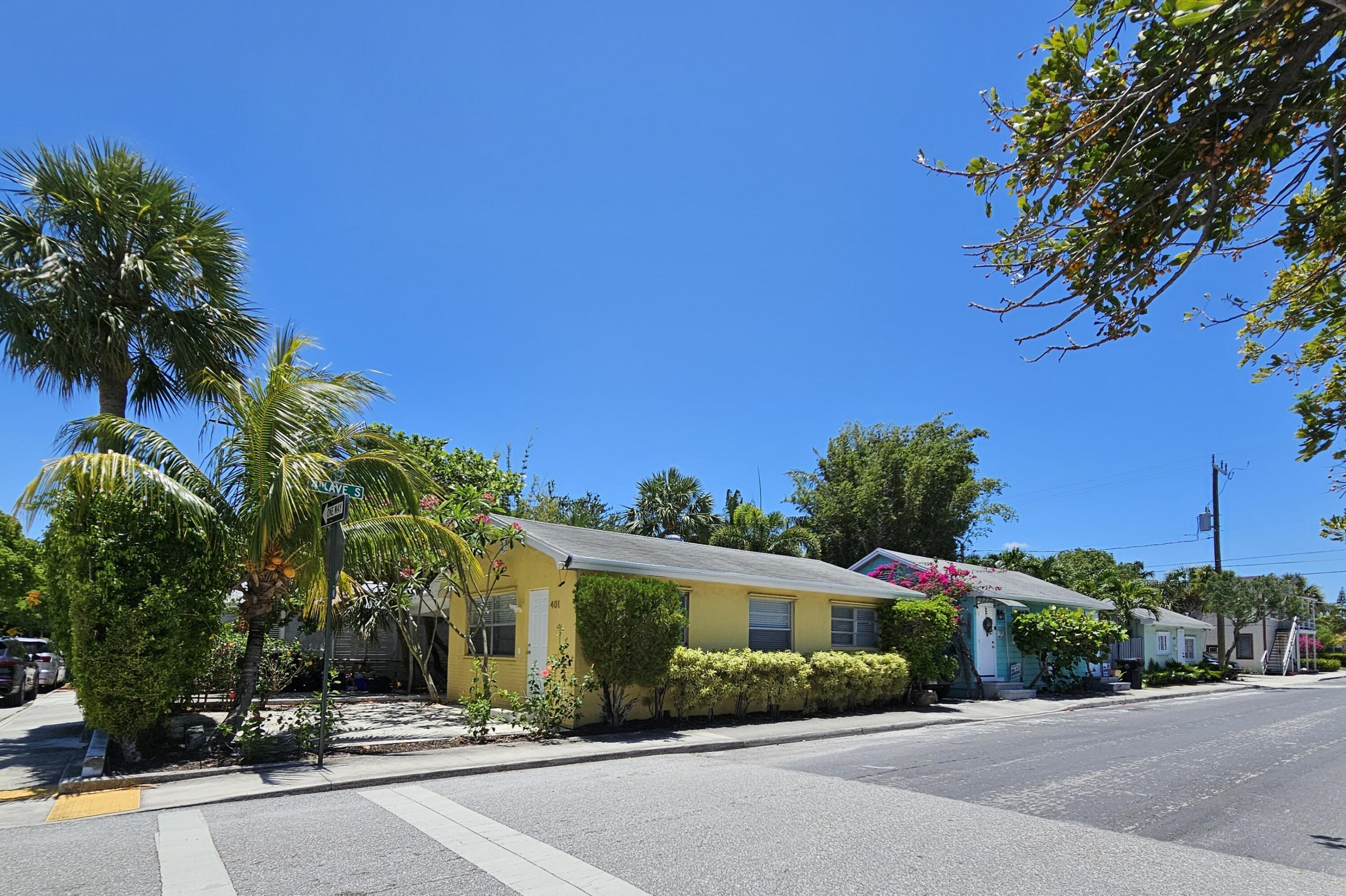 LAKE WORTH TOWN OF - Residential Income