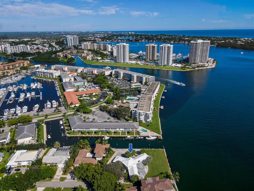 Photo of 884 Lakeside Drive, North Palm Beach, FL 33408 (MLS # R10756775)
