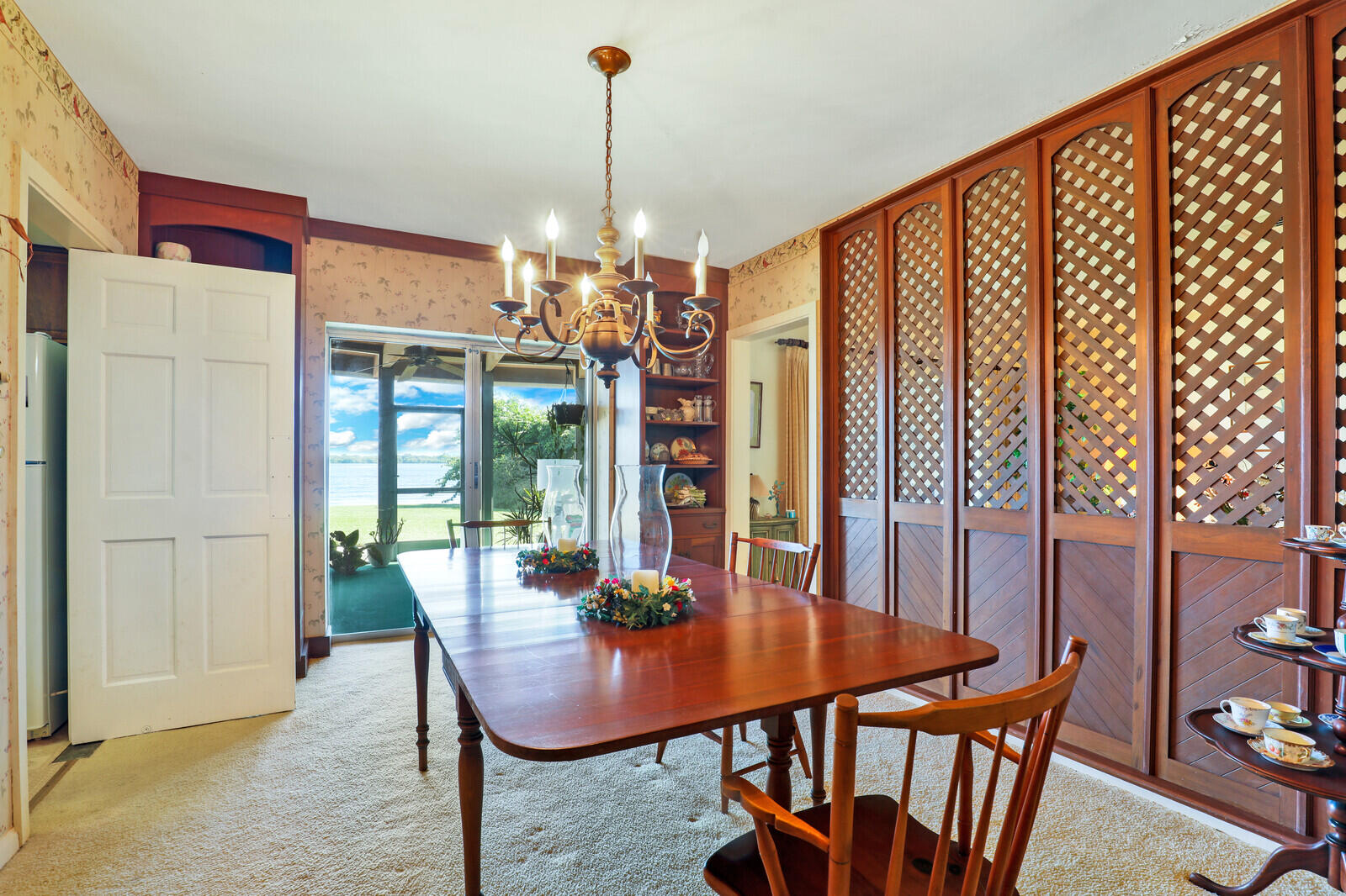 YACHT CLUB - Residential