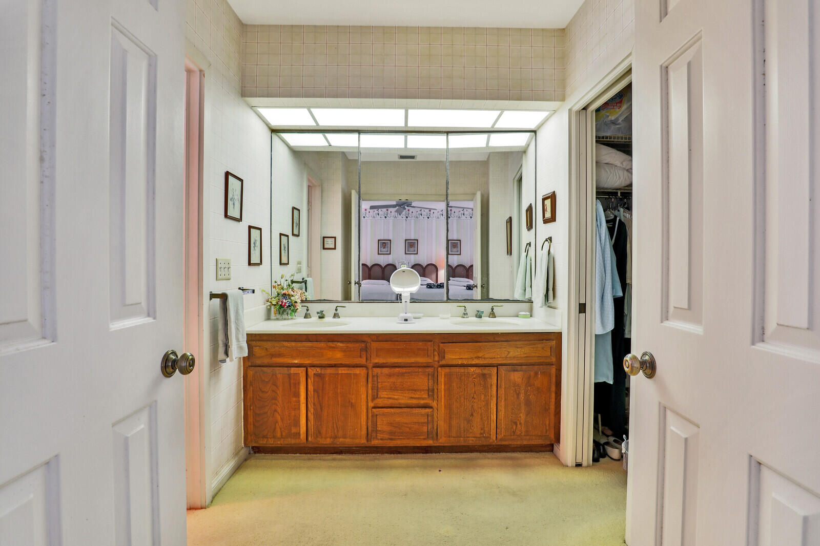 YACHT CLUB - Residential