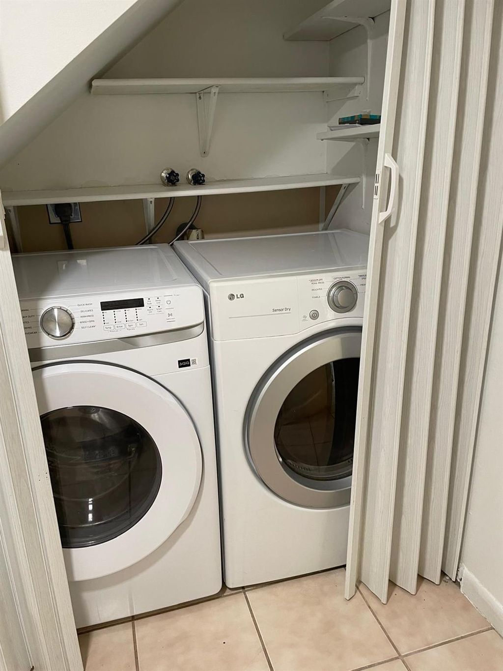 Photo of 3728 Victoria Drive, West Palm Beach, FL 33406 (MLS # R11033686)