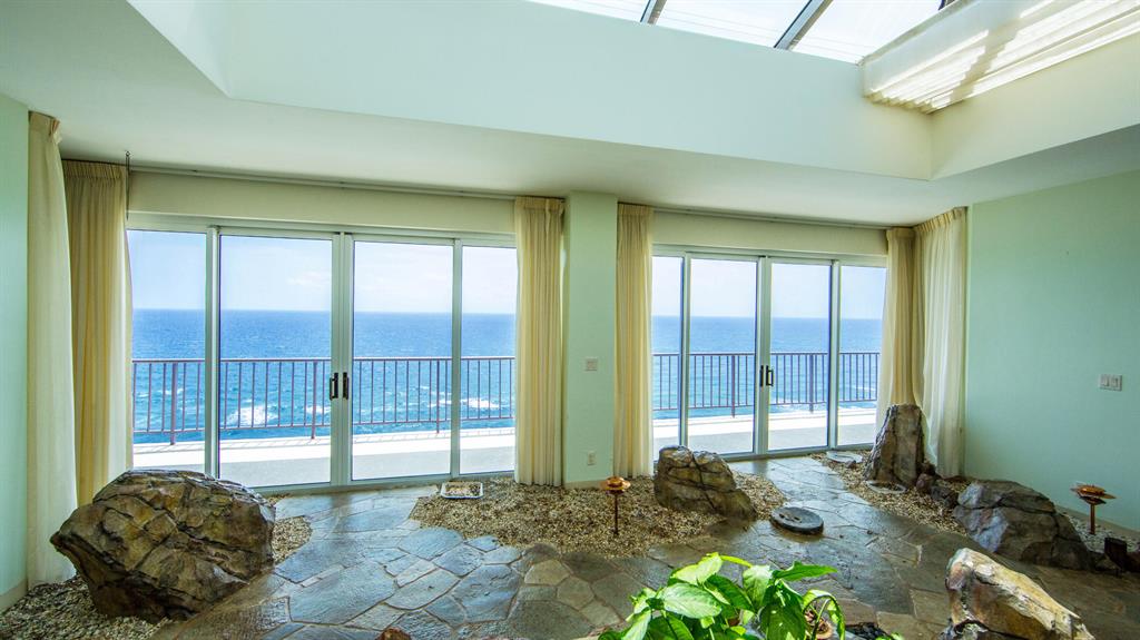 LANDMARK AT HILLSBORO CONDO - Residential