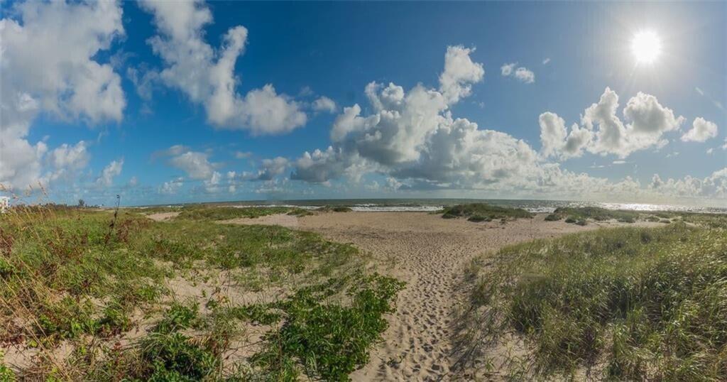 SEAHORSE BEACH - Residential Lease