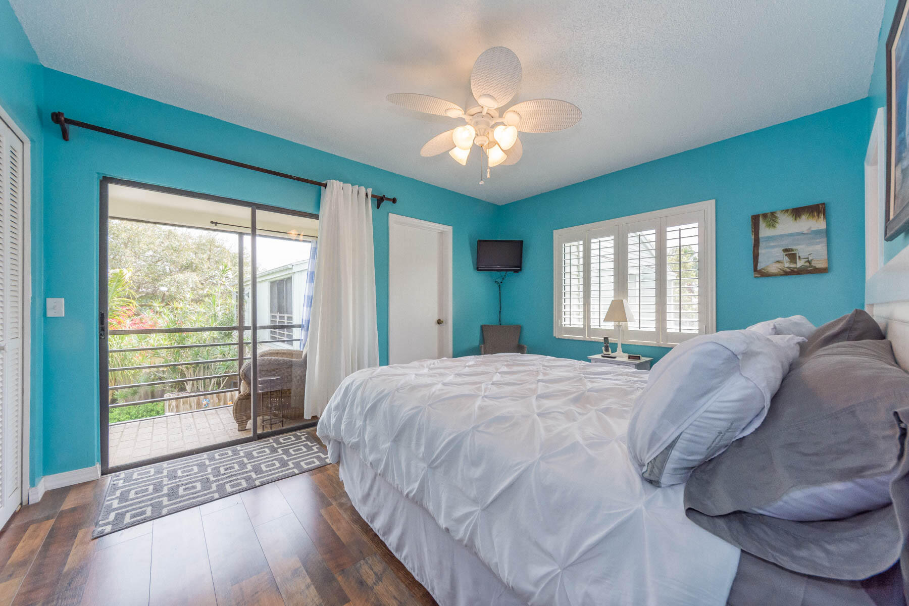 SEAHORSE BEACH - Residential Lease