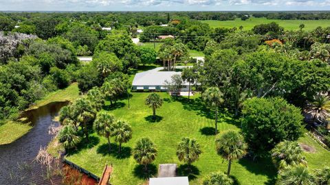 A home in Okeechobee