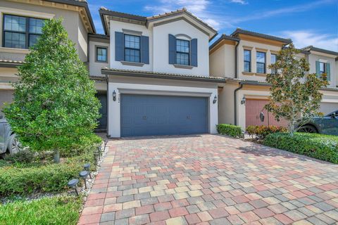 A home in Lake Worth