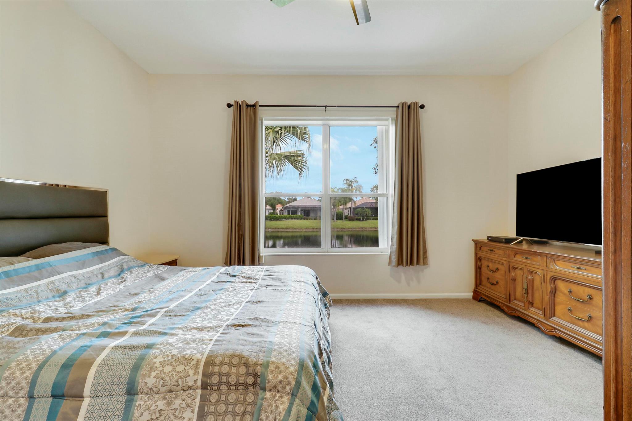 POD 28 AT THE RESERVE - Residential