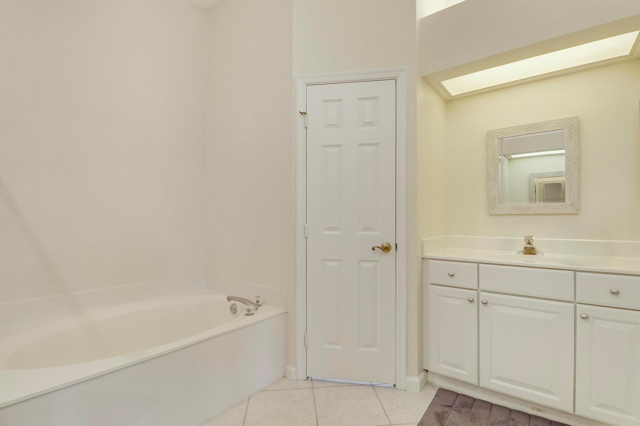 POD 28 AT THE RESERVE - Residential