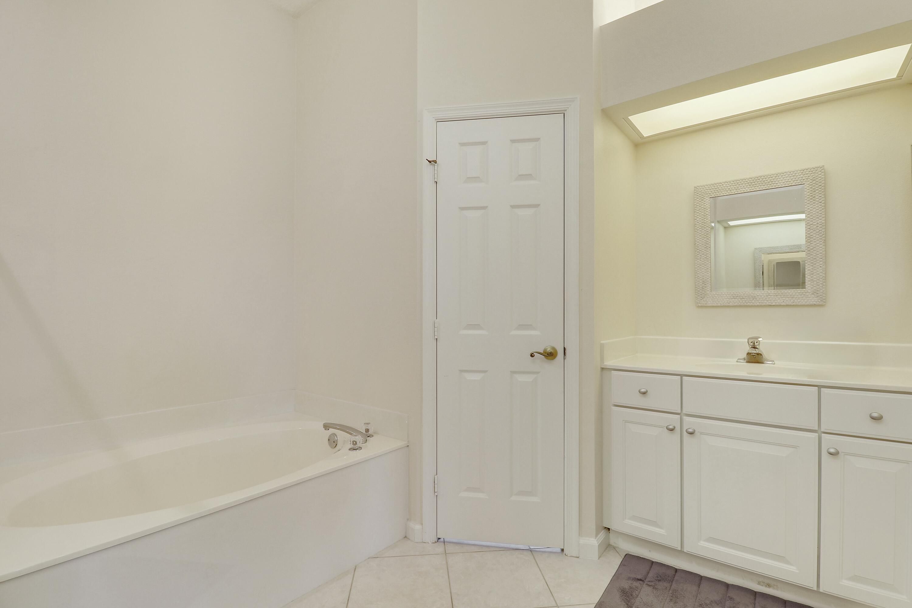 POD 28 AT THE RESERVE - Residential