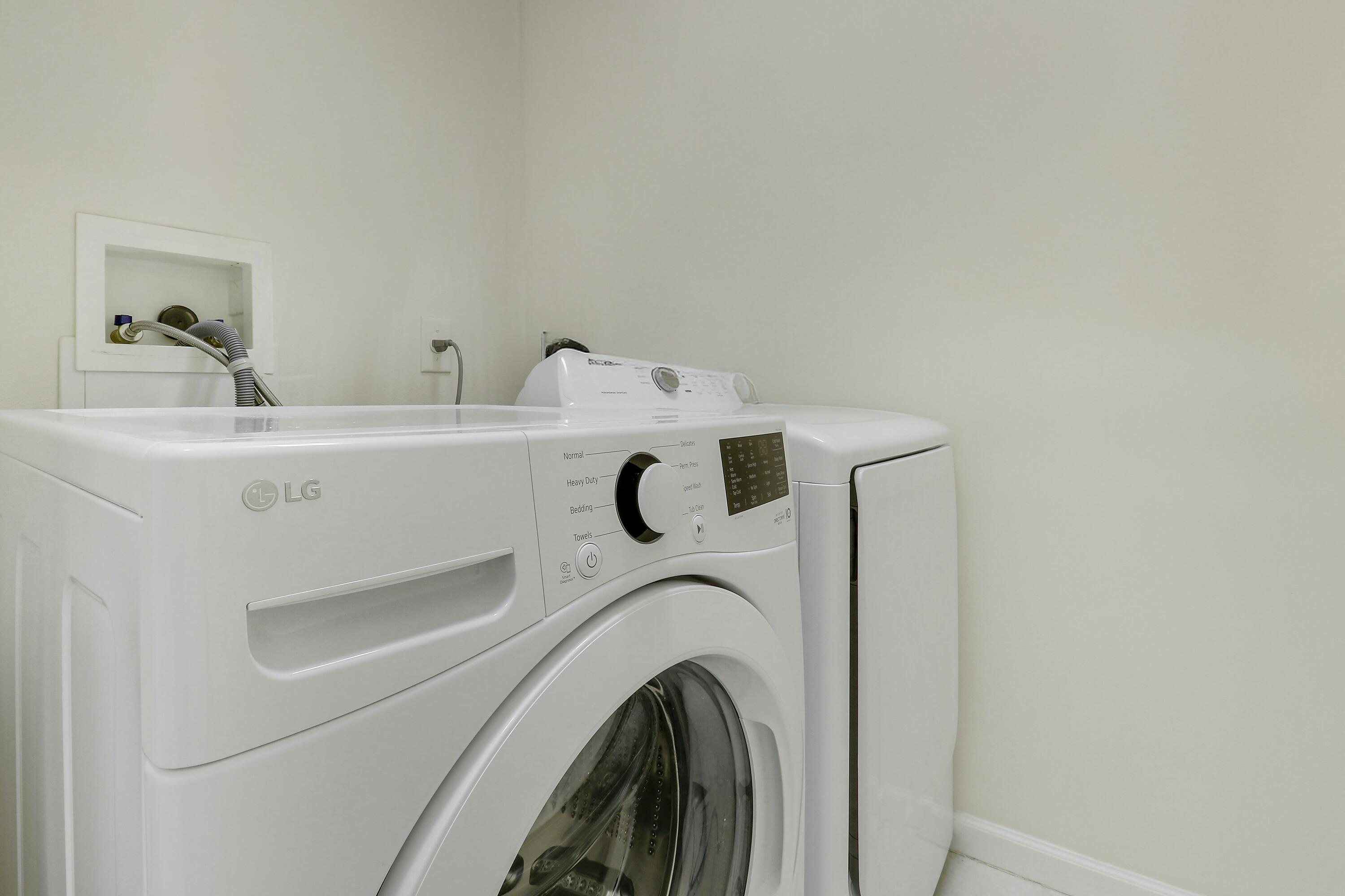 POD 28 AT THE RESERVE - Residential