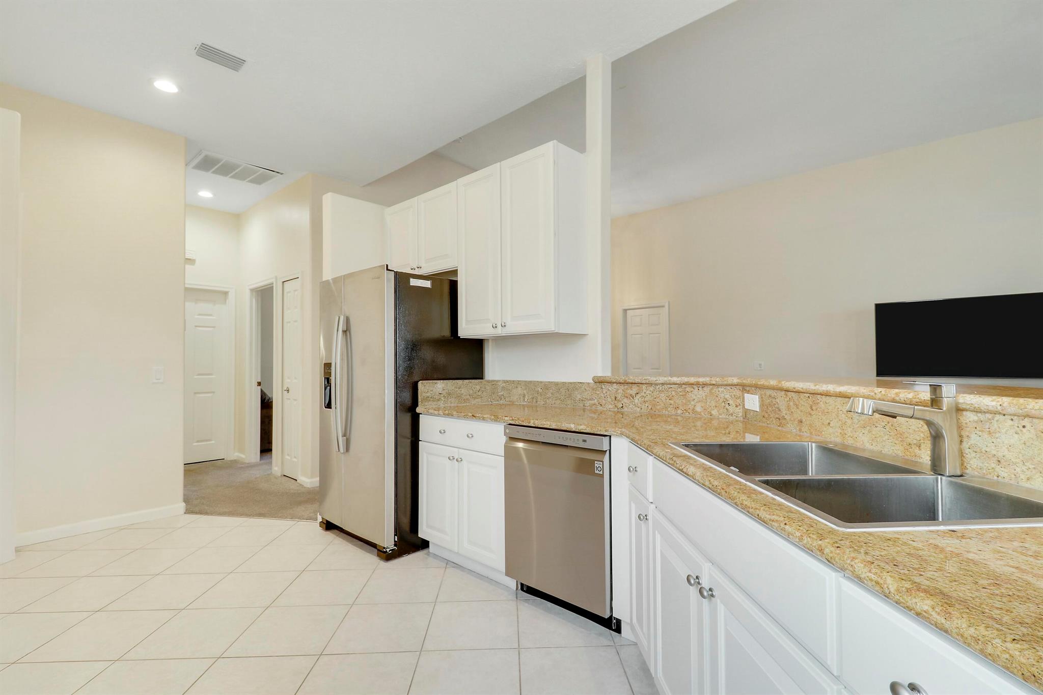 POD 28 AT THE RESERVE - Residential