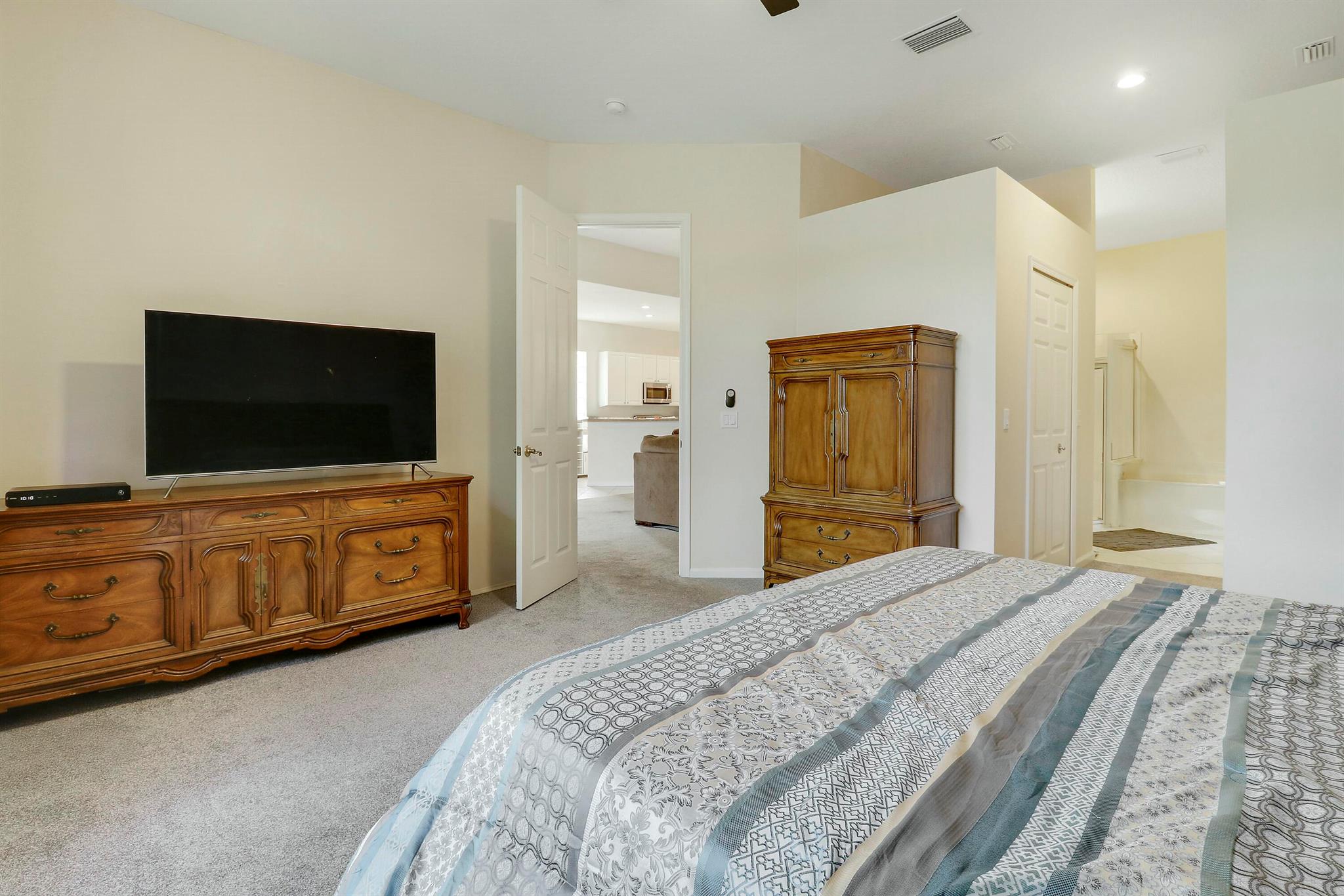 POD 28 AT THE RESERVE - Residential