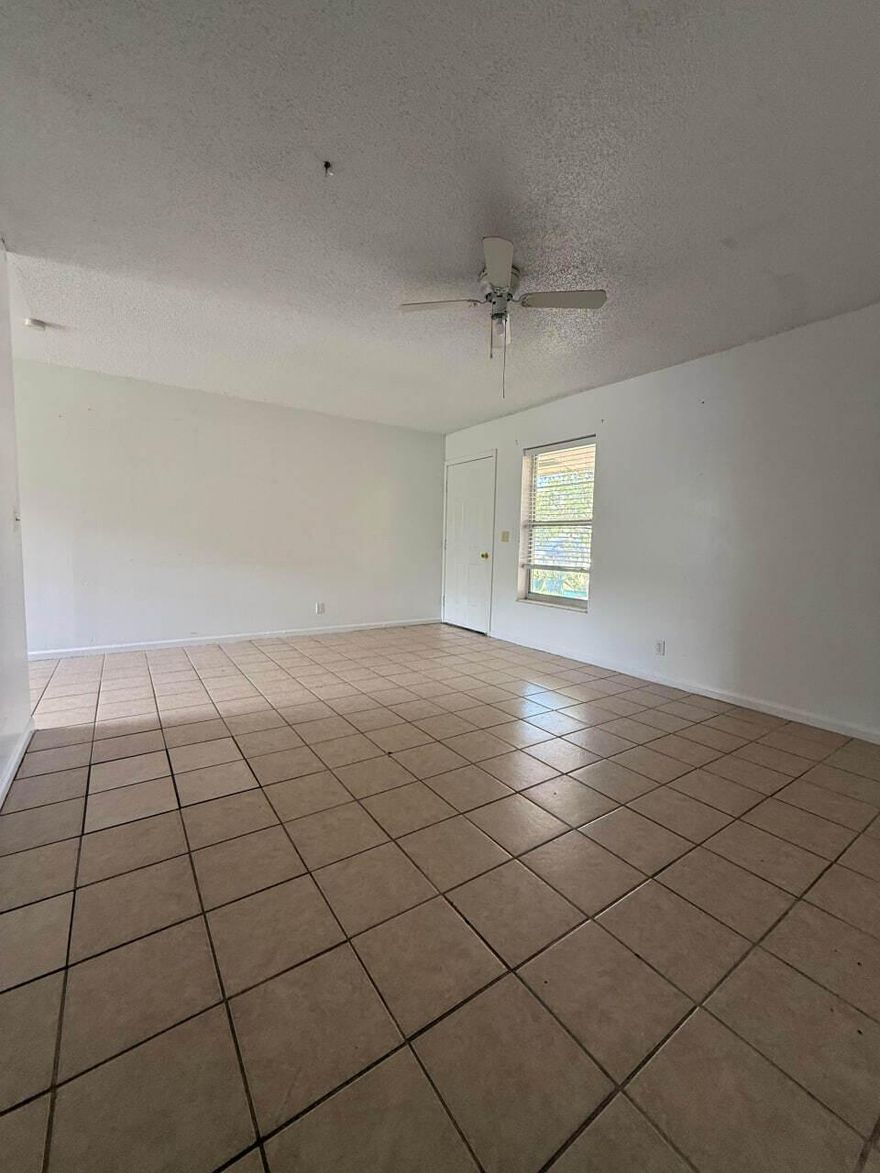 Charming 2-bedroom, 1-bath unit just 1.5 miles from the beach. Located in a family-friendly area with great schools and parks nearby. Enjoy the convenience of no HOA, parking in front of the unit, and a small patio in the back. Utilities are not included in rent. No washer/dryer in the unit, installation of a personal w/d inside the unit is not permitted. The exterior of the building may not appeal to everyone, please drive by before scheduling a showing. Dogs aren't allowed.