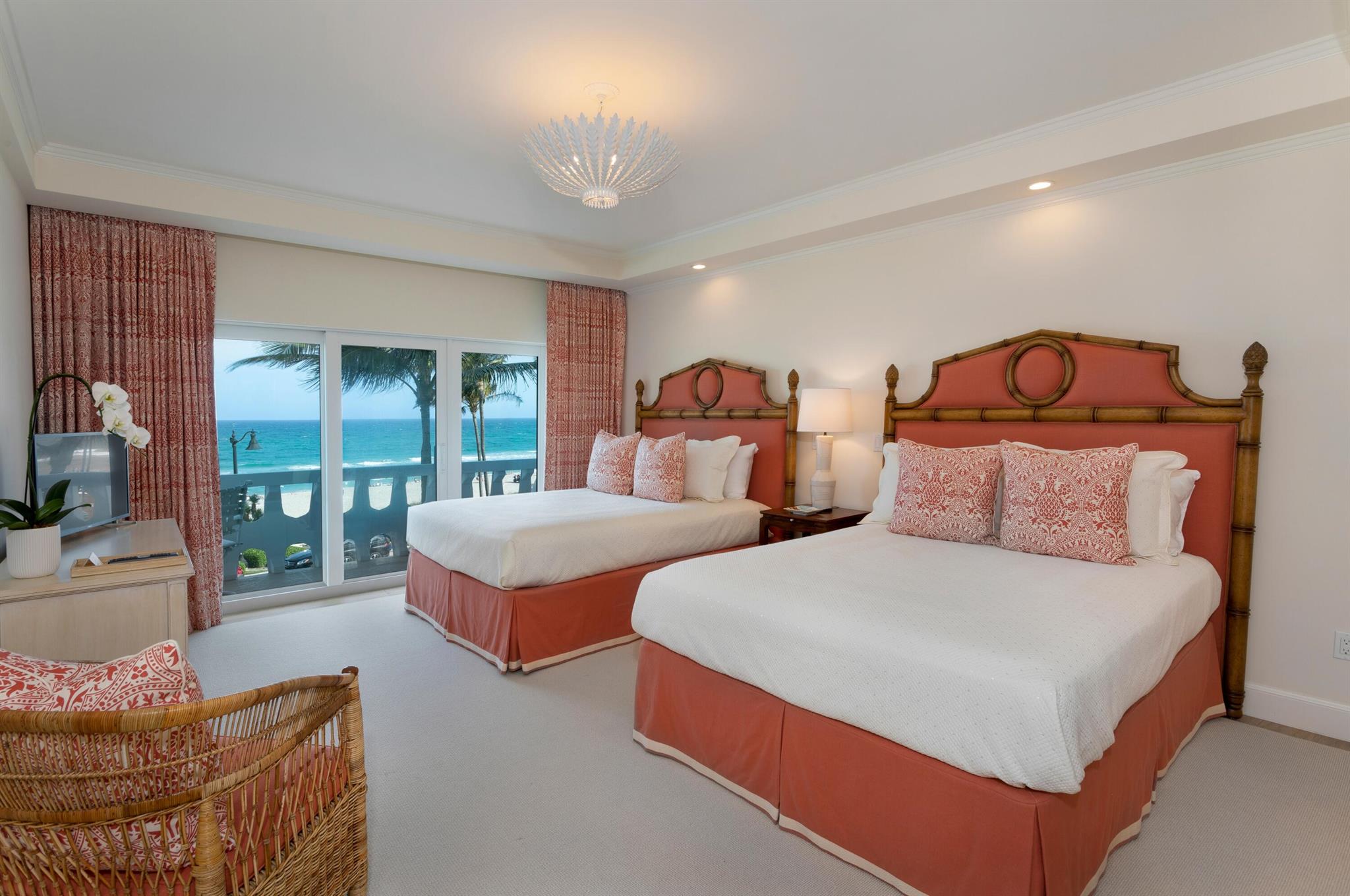 THREE HUNDRED OCEAN BLVD - Residential