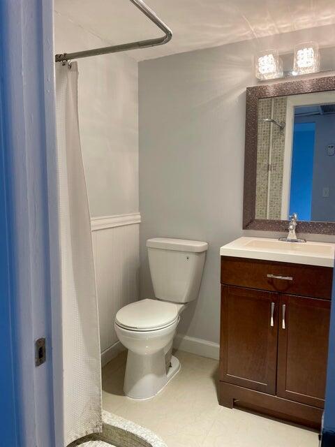 EL CASTELAY CONDO - Residential Lease