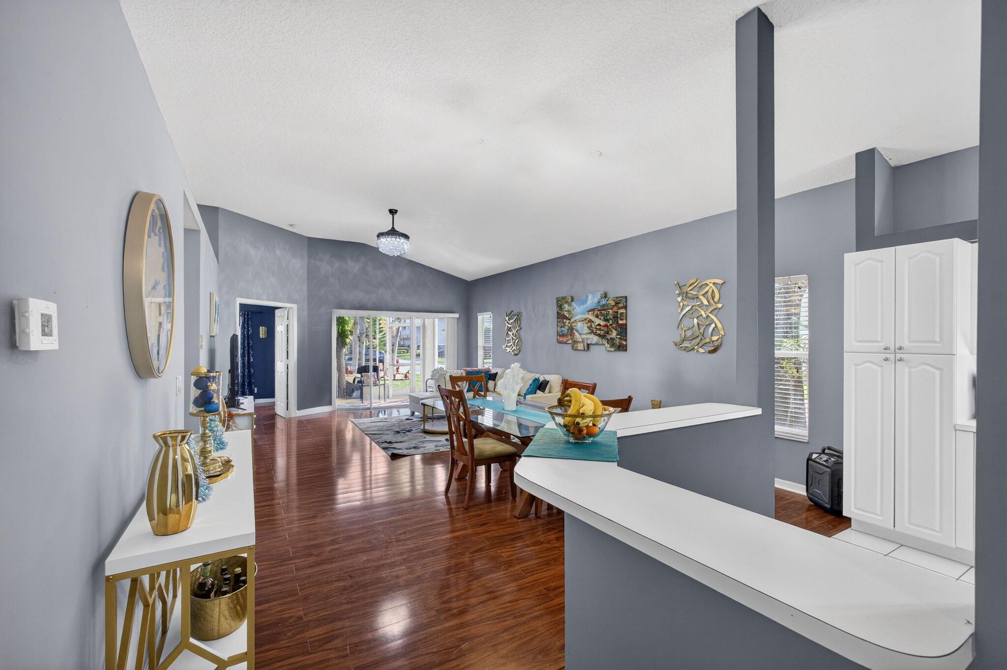 WOODBINE PAR E - Residential