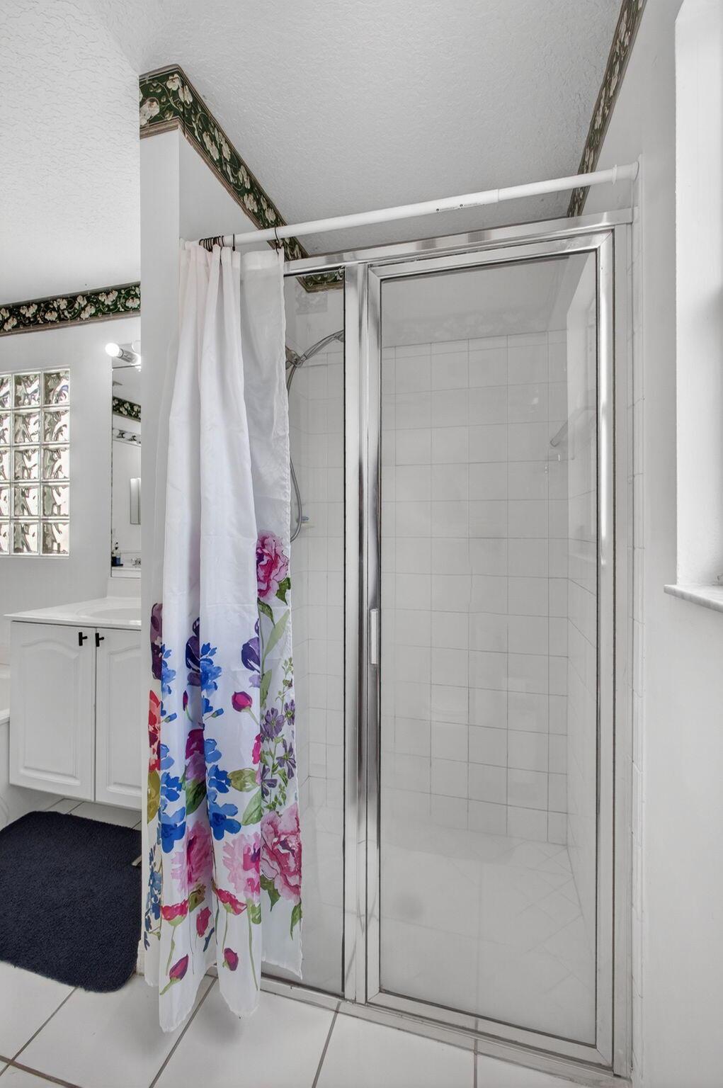 WOODBINE PAR E - Residential