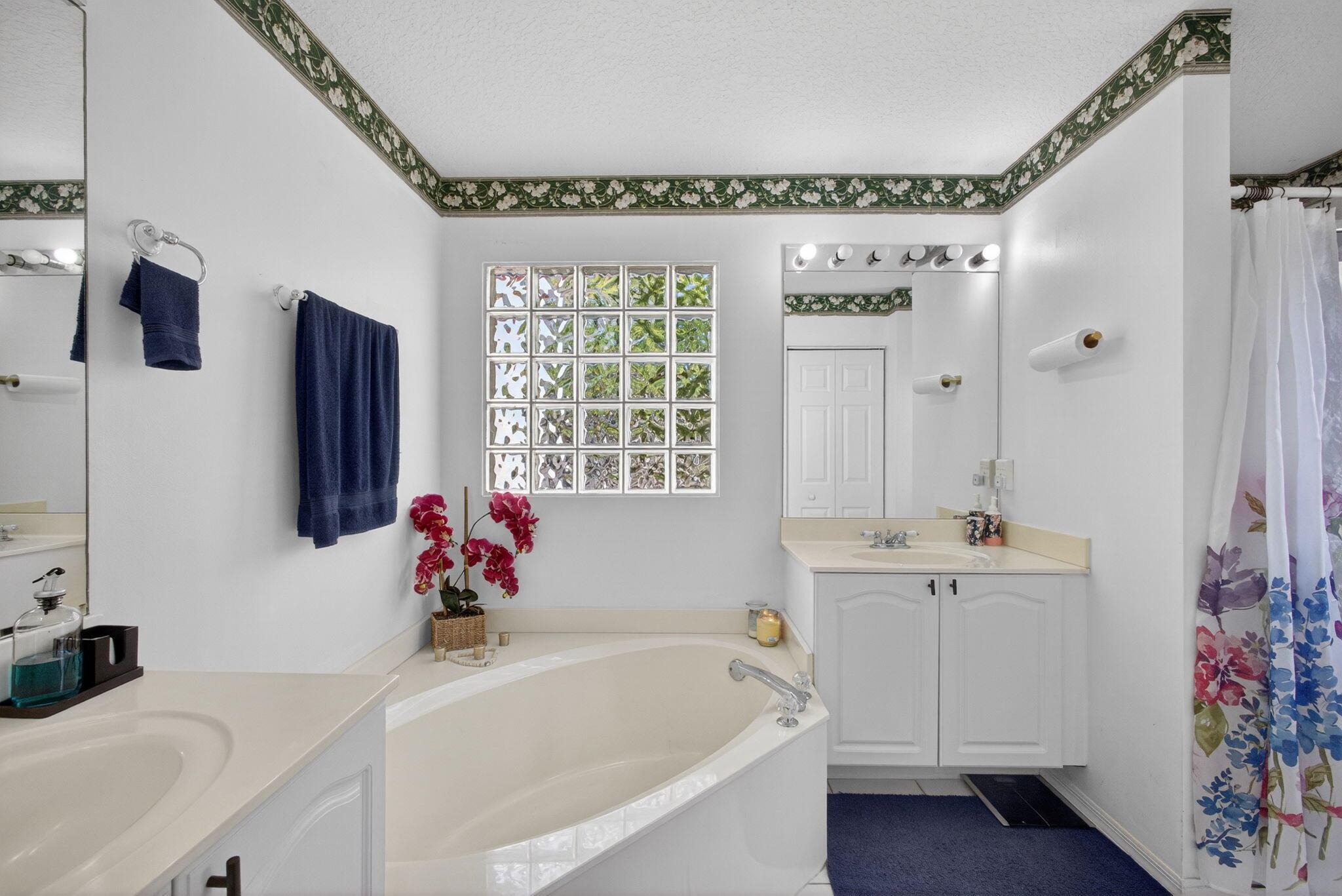 WOODBINE PAR E - Residential