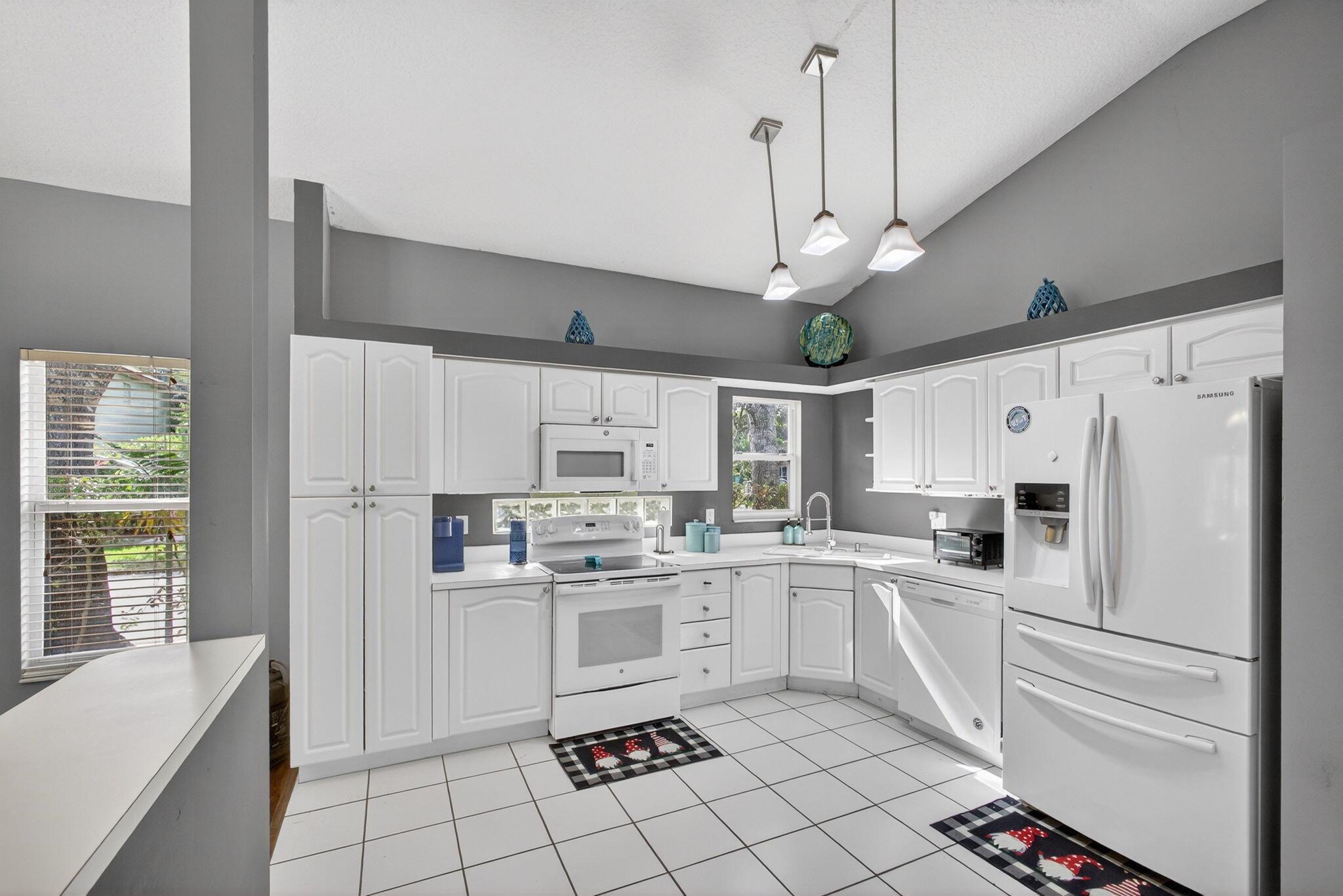 WOODBINE PAR E - Residential