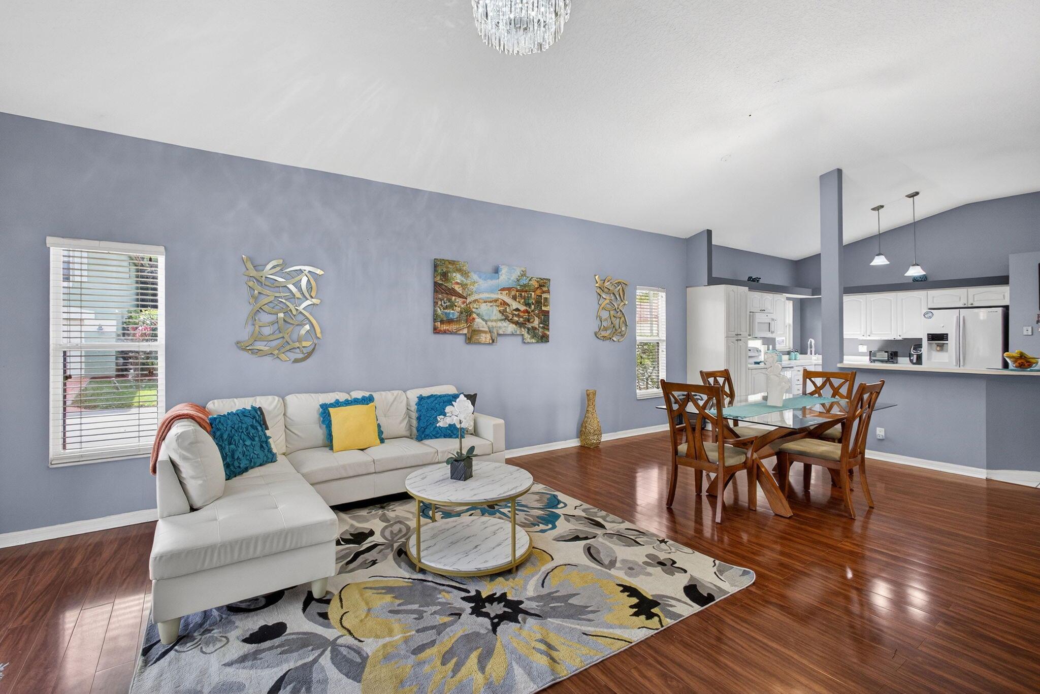 WOODBINE PAR E - Residential