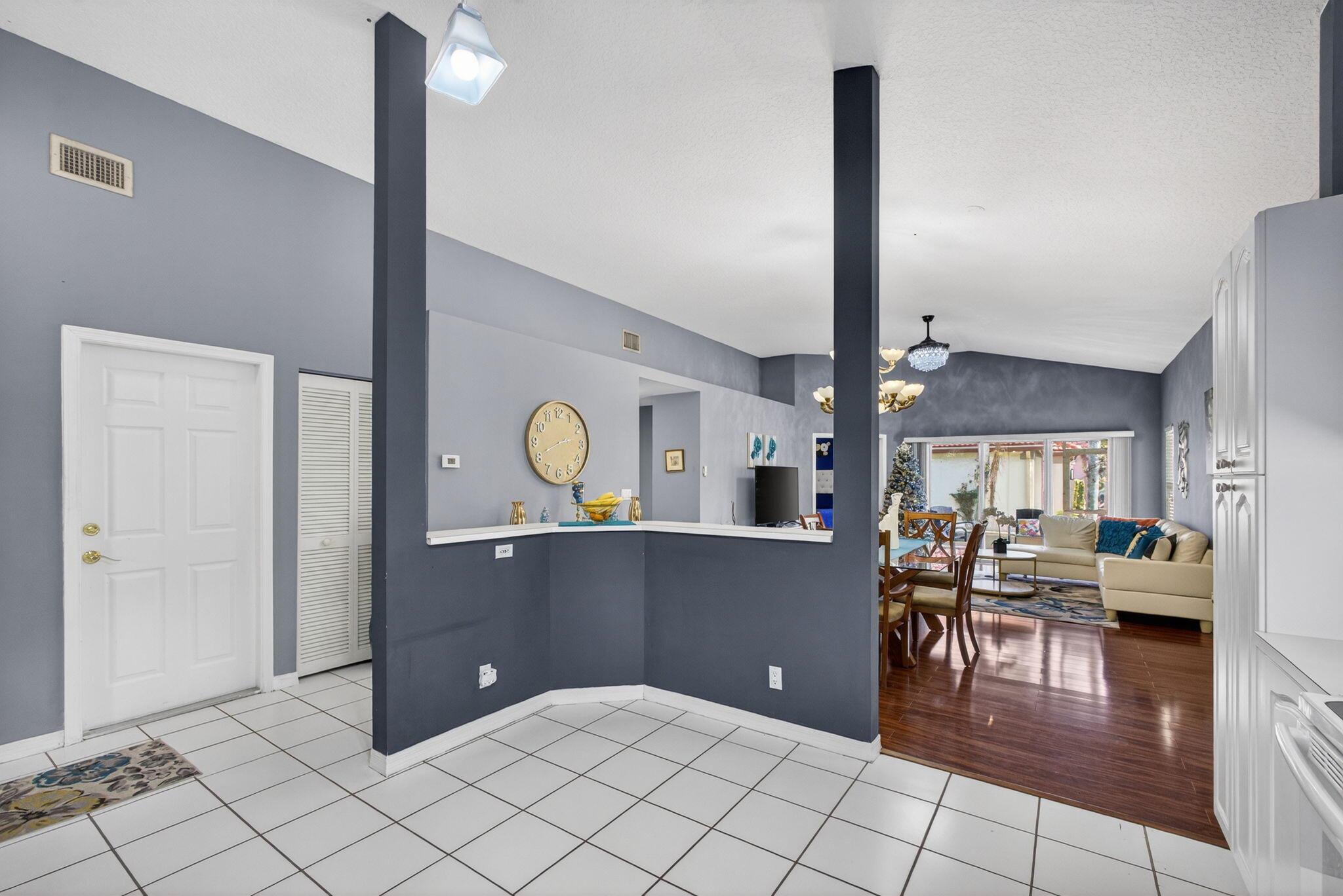 WOODBINE PAR E - Residential