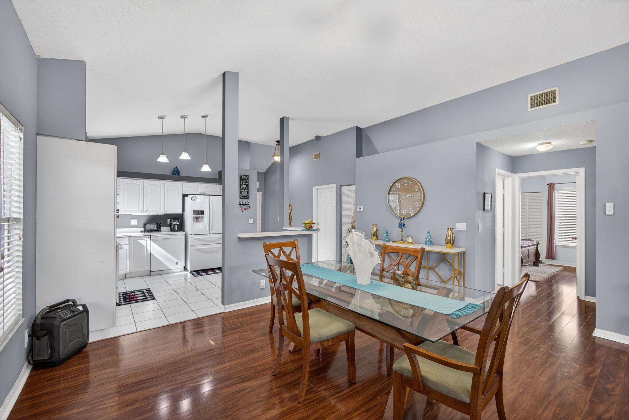 WOODBINE PAR E - Residential