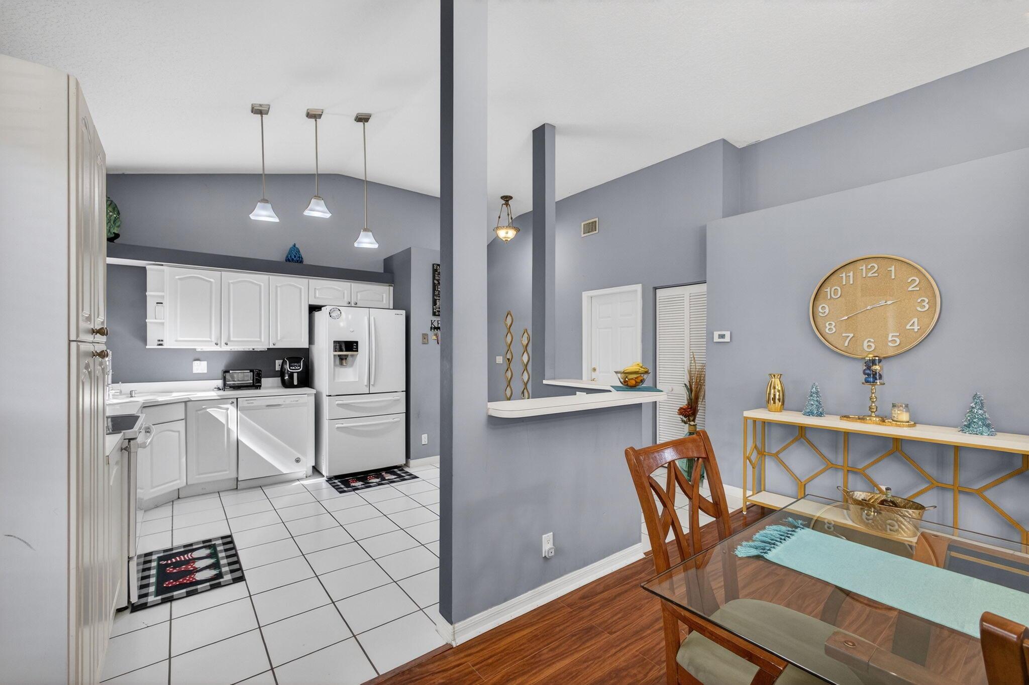 WOODBINE PAR E - Residential