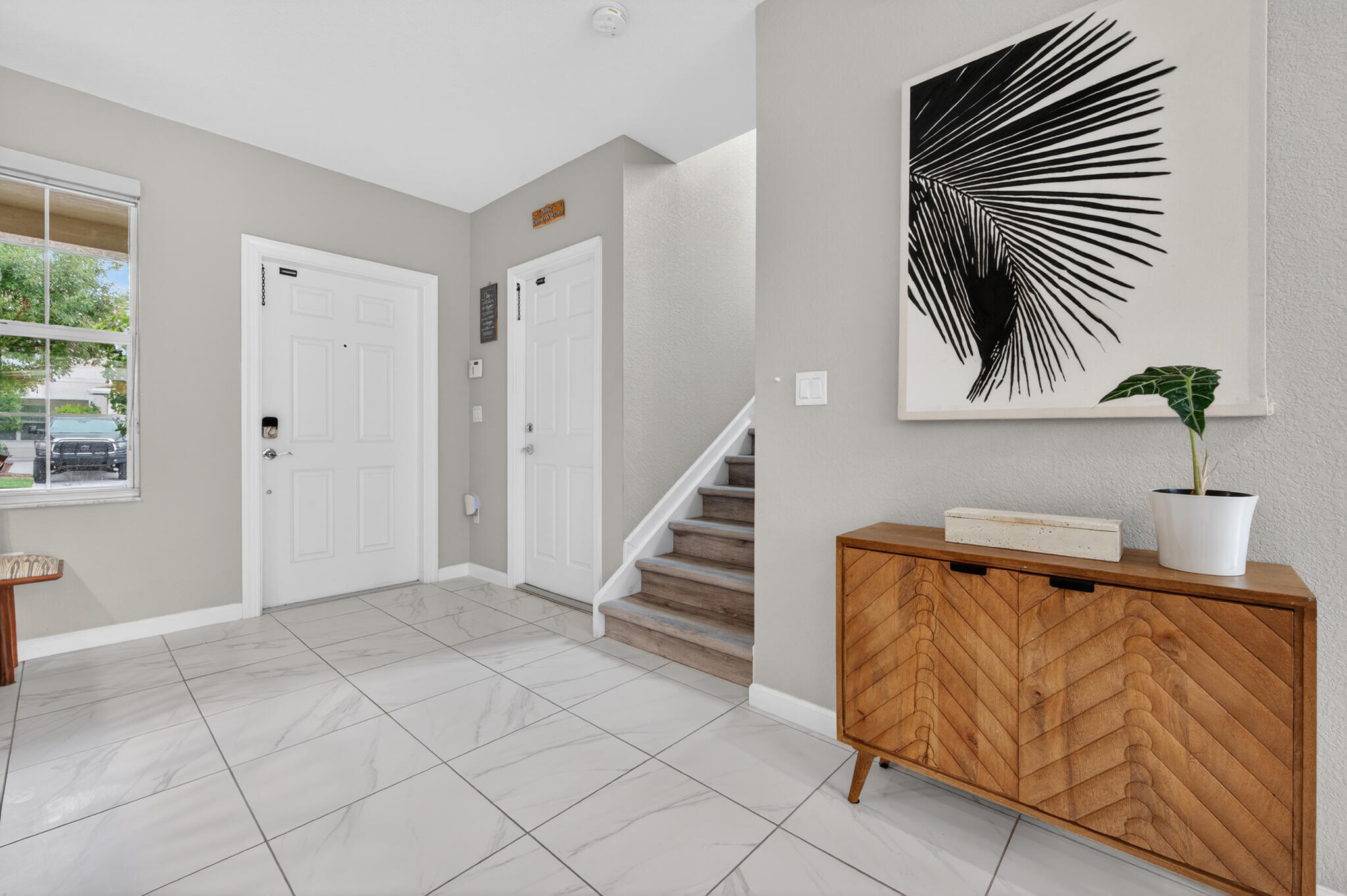 VIZCAYA FALLS PLAT 3 - Residential Lease