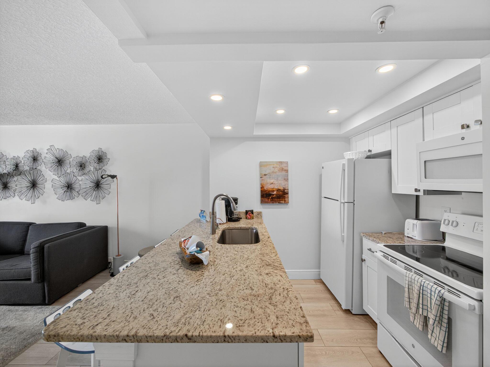 ISLAND BEACH CLUB, A COND - Residential