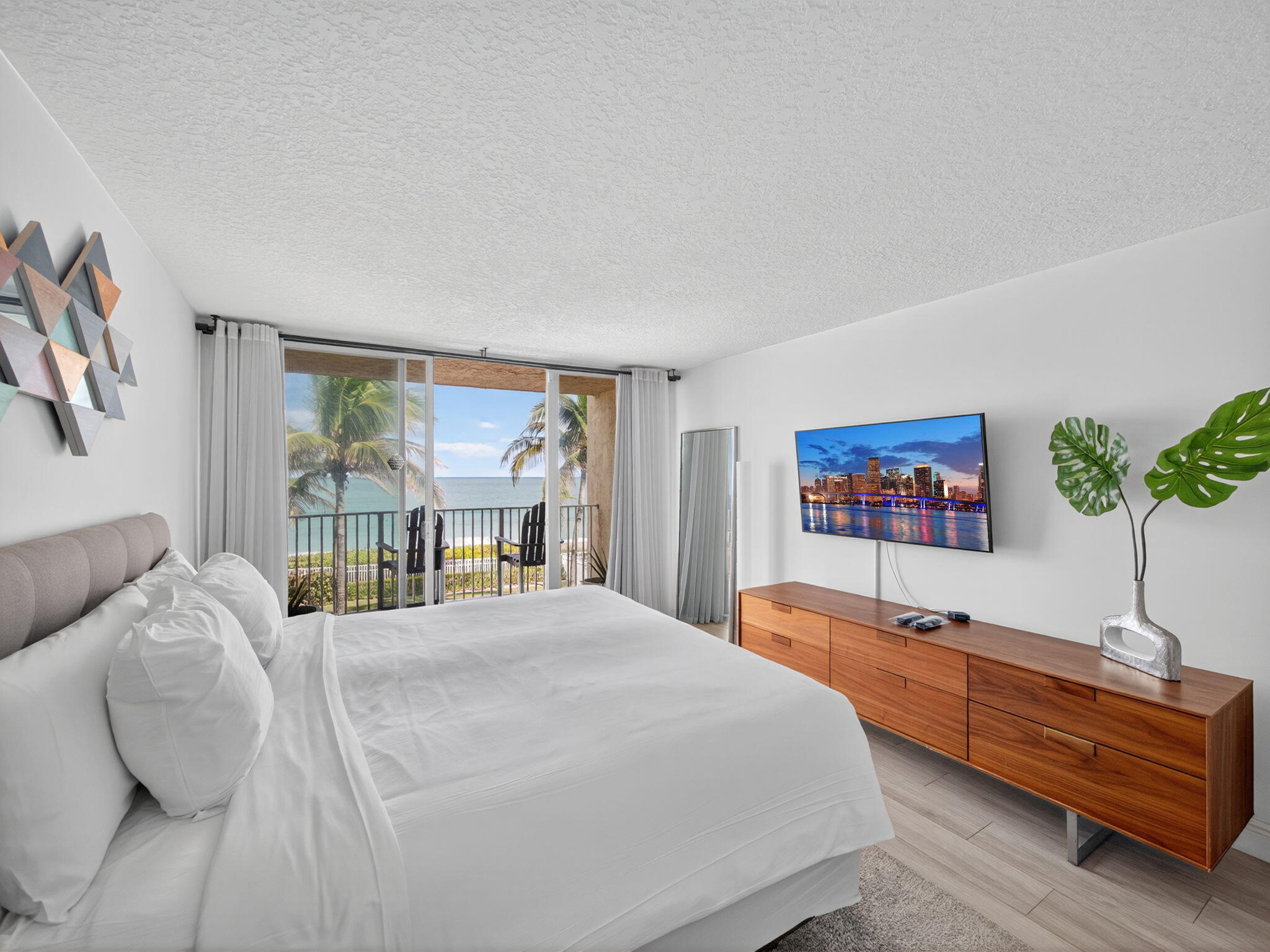 ISLAND BEACH CLUB, A CONDOMINIUM - Residential