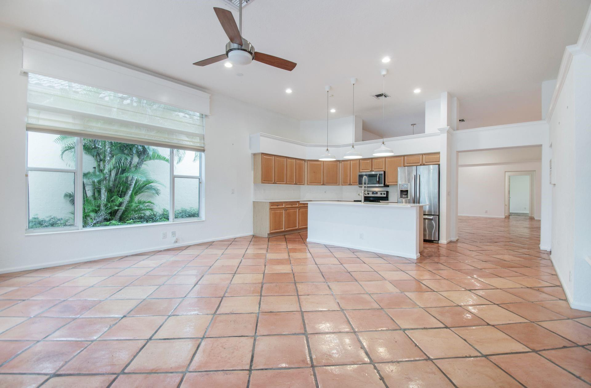 Weston Hills-Bay Isle - Residential Lease