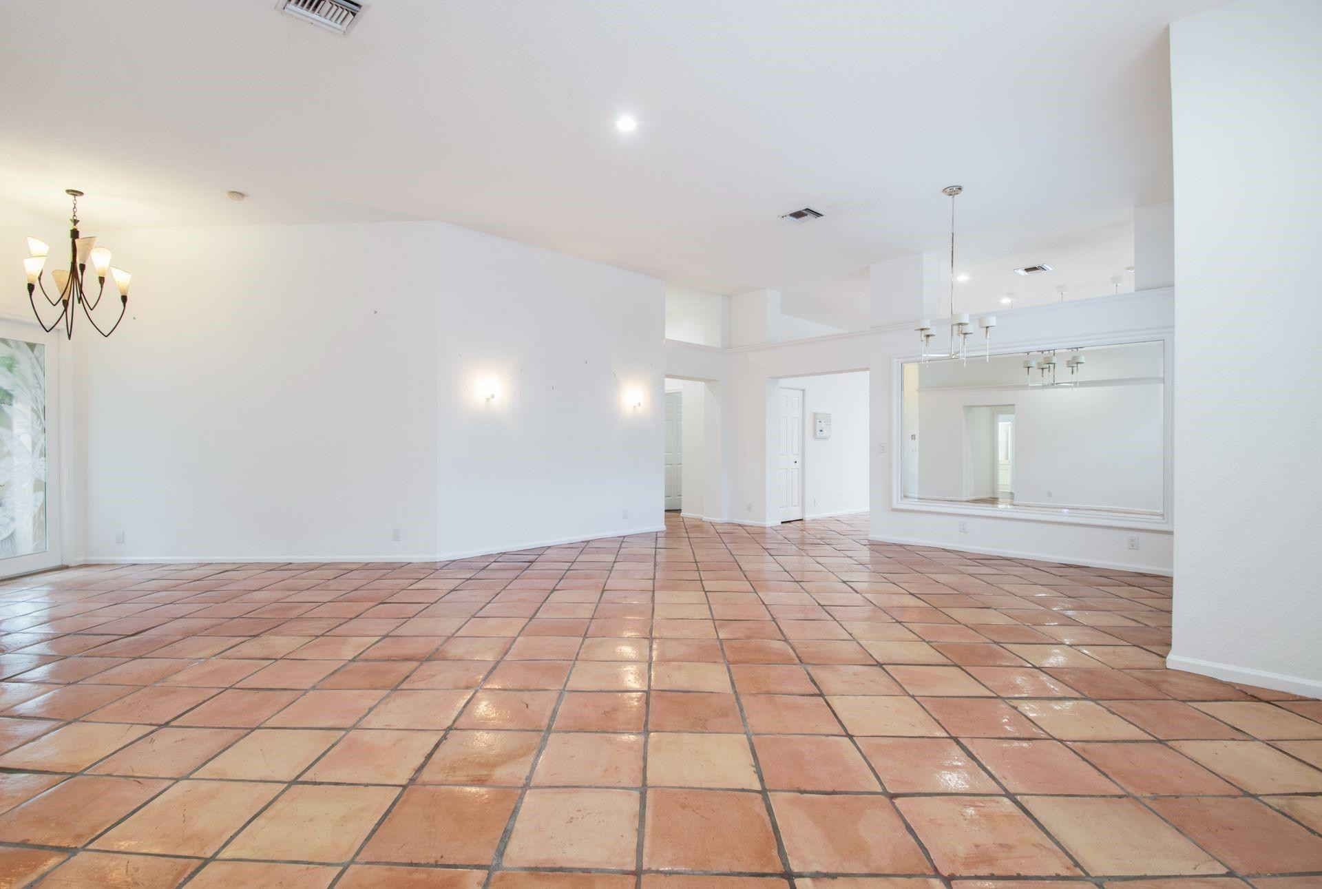 Weston Hills-Bay Isle - Residential Lease