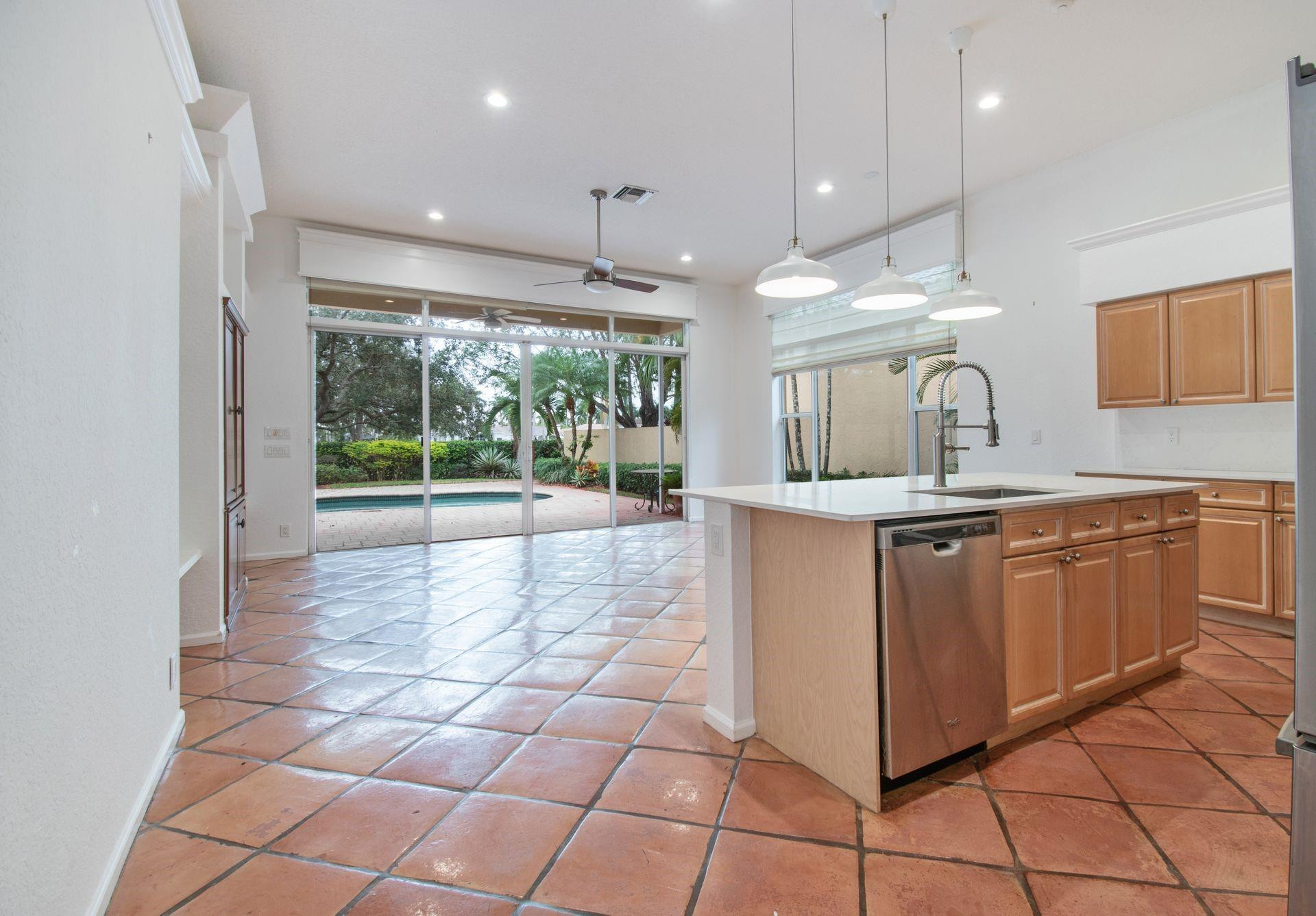 Weston Hills-Bay Isle - Residential Lease