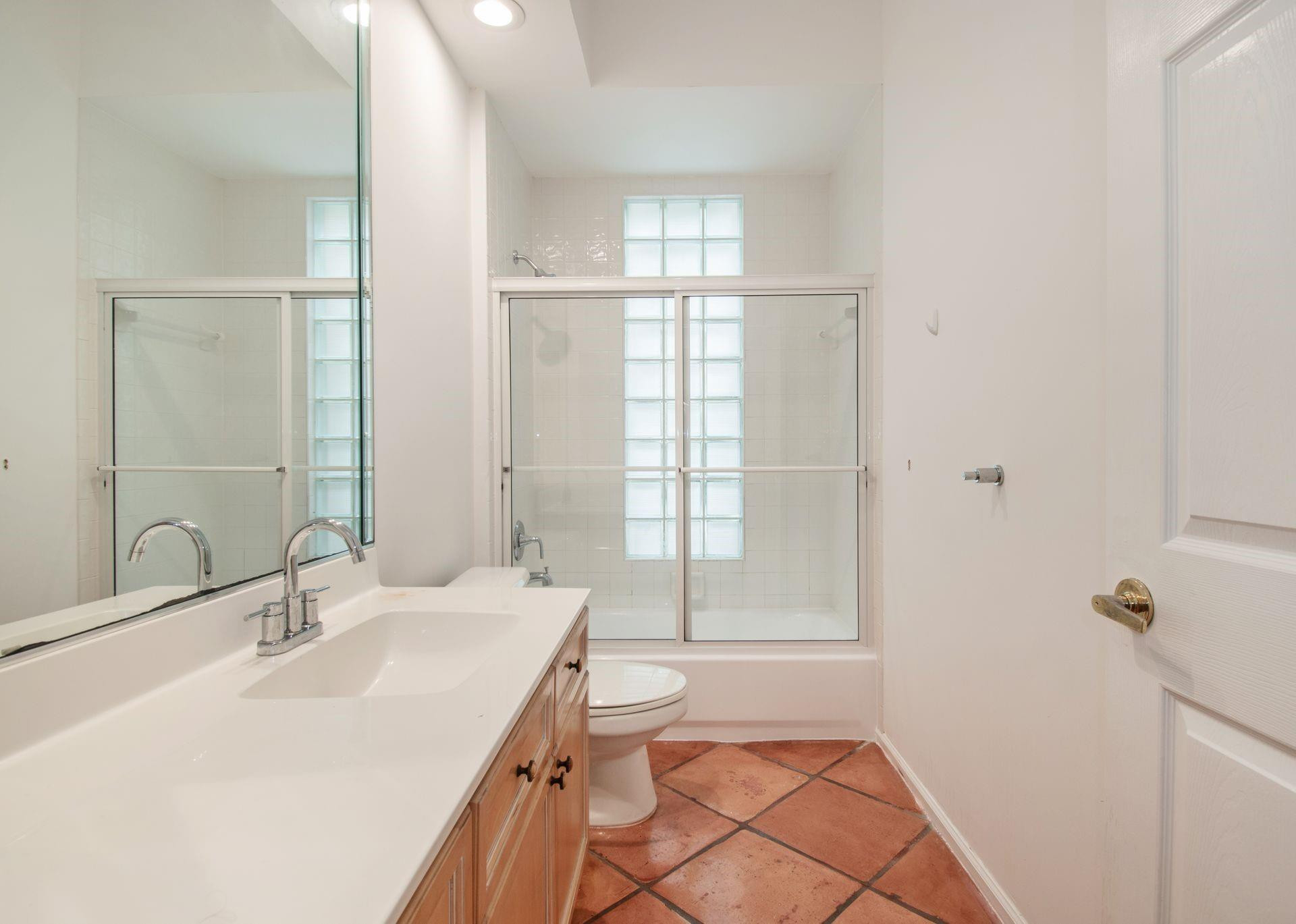 Weston Hills-Bay Isle - Residential Lease
