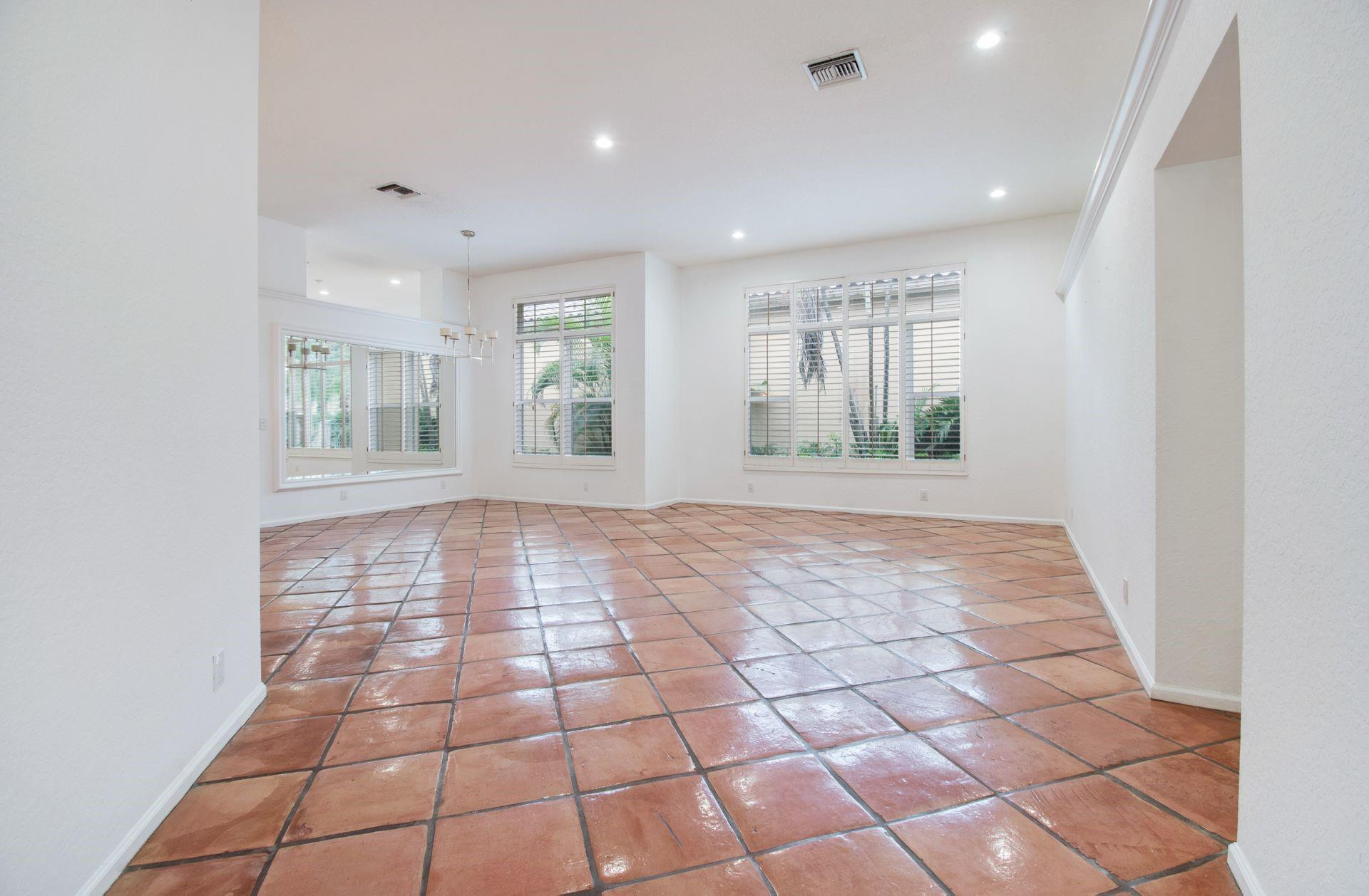 Weston Hills-Bay Isle - Residential Lease