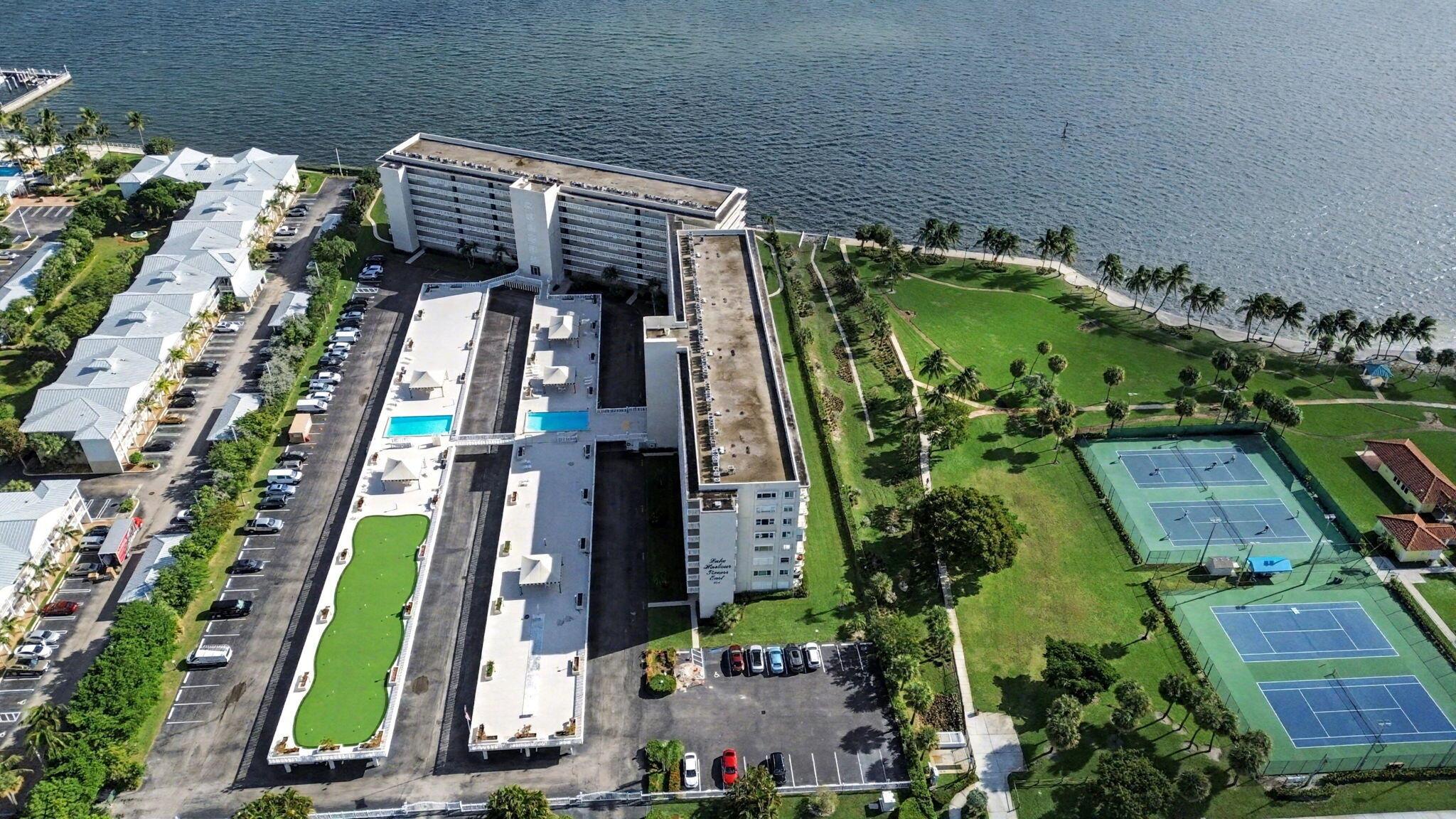 LAKE HARBOUR TOWERS CONDO - Residential Lease