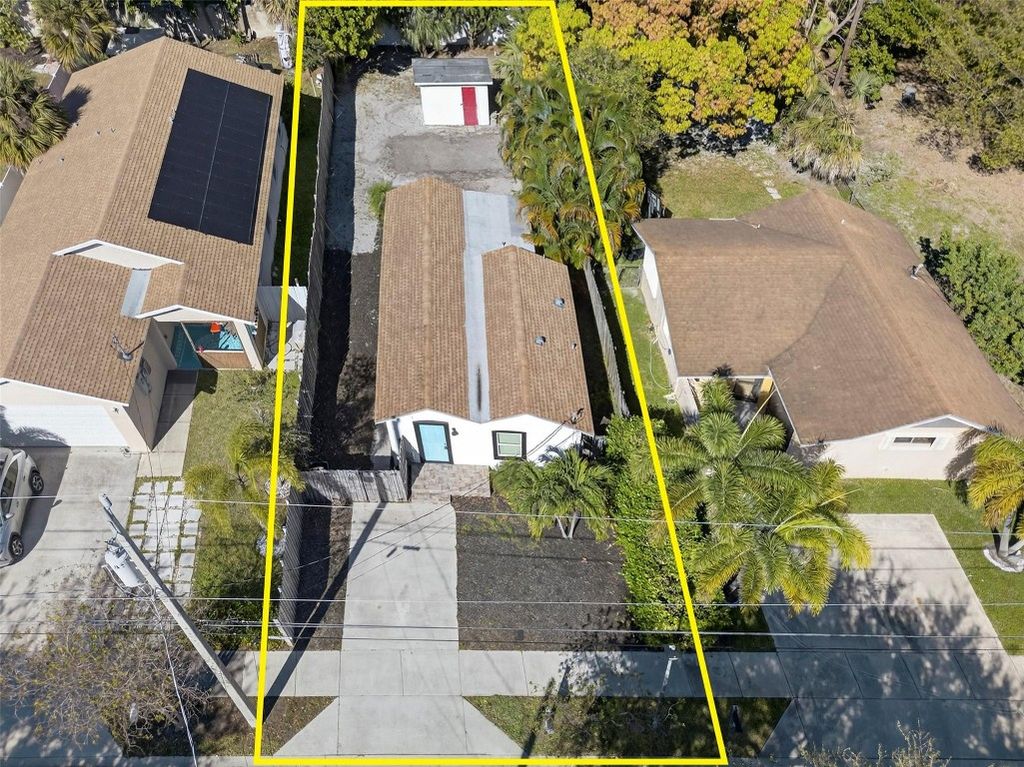 Photo of 181 NE 15th Terrace, Boca Raton, FL 33432 (MLS # F10542815)