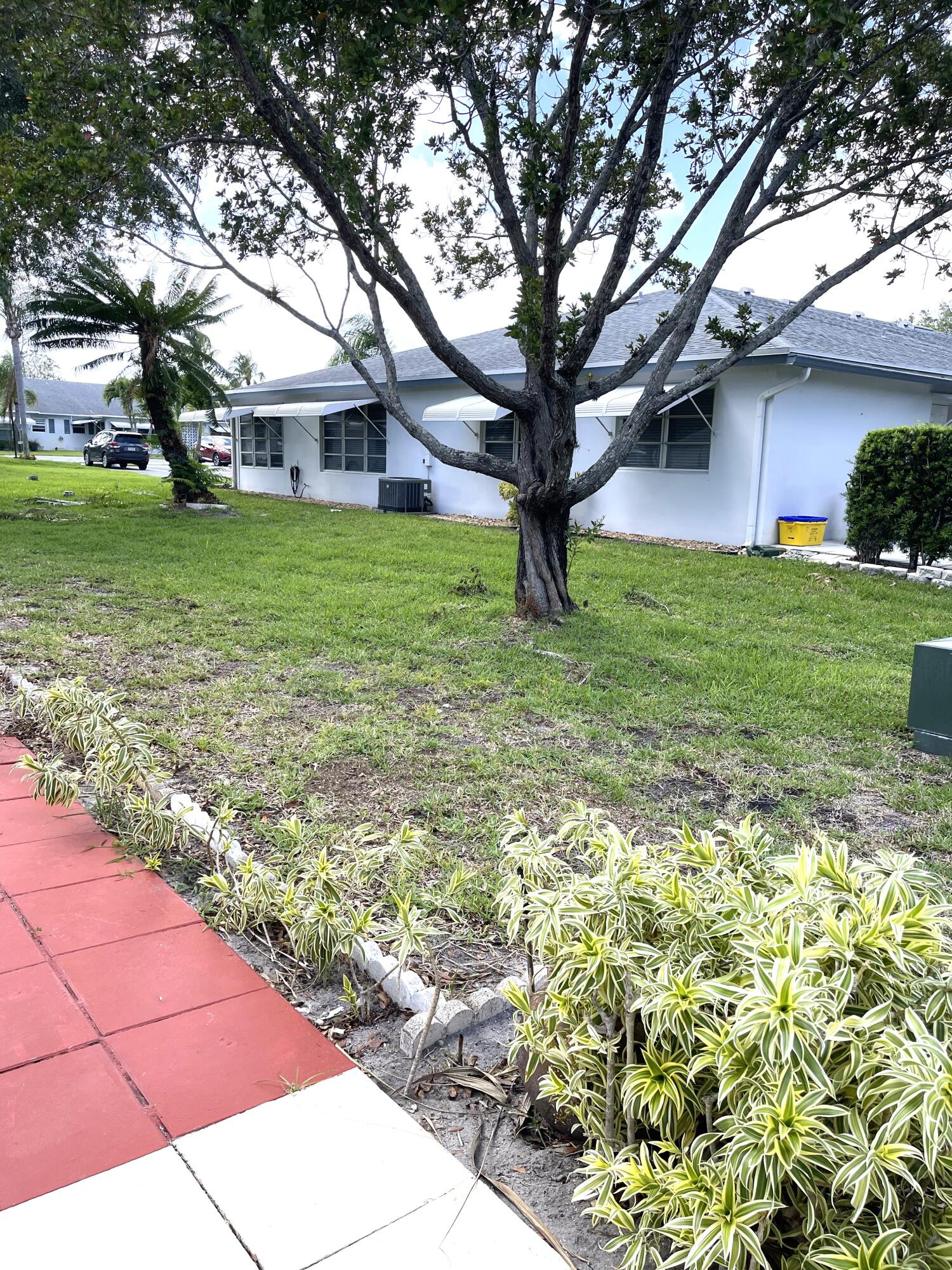 HIGH POINT OF DELRAY SEC 5 CONDO - Residential