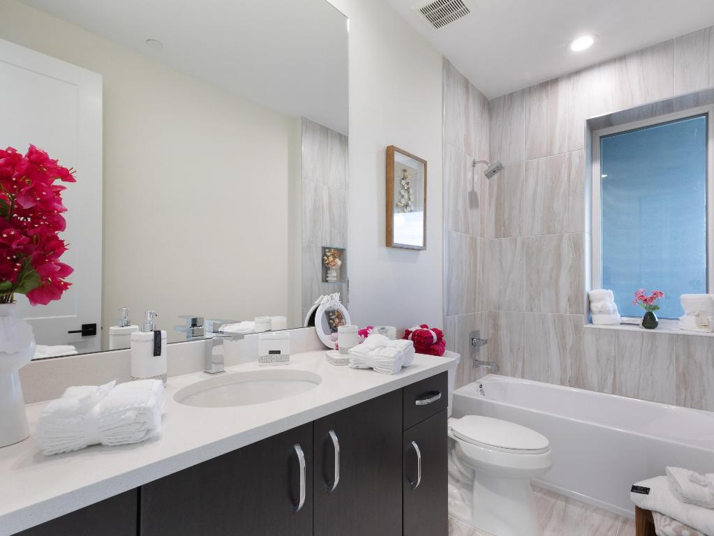 AVENIR SITE PLAN 1 POD 4
Coral Isles - Residential Lease