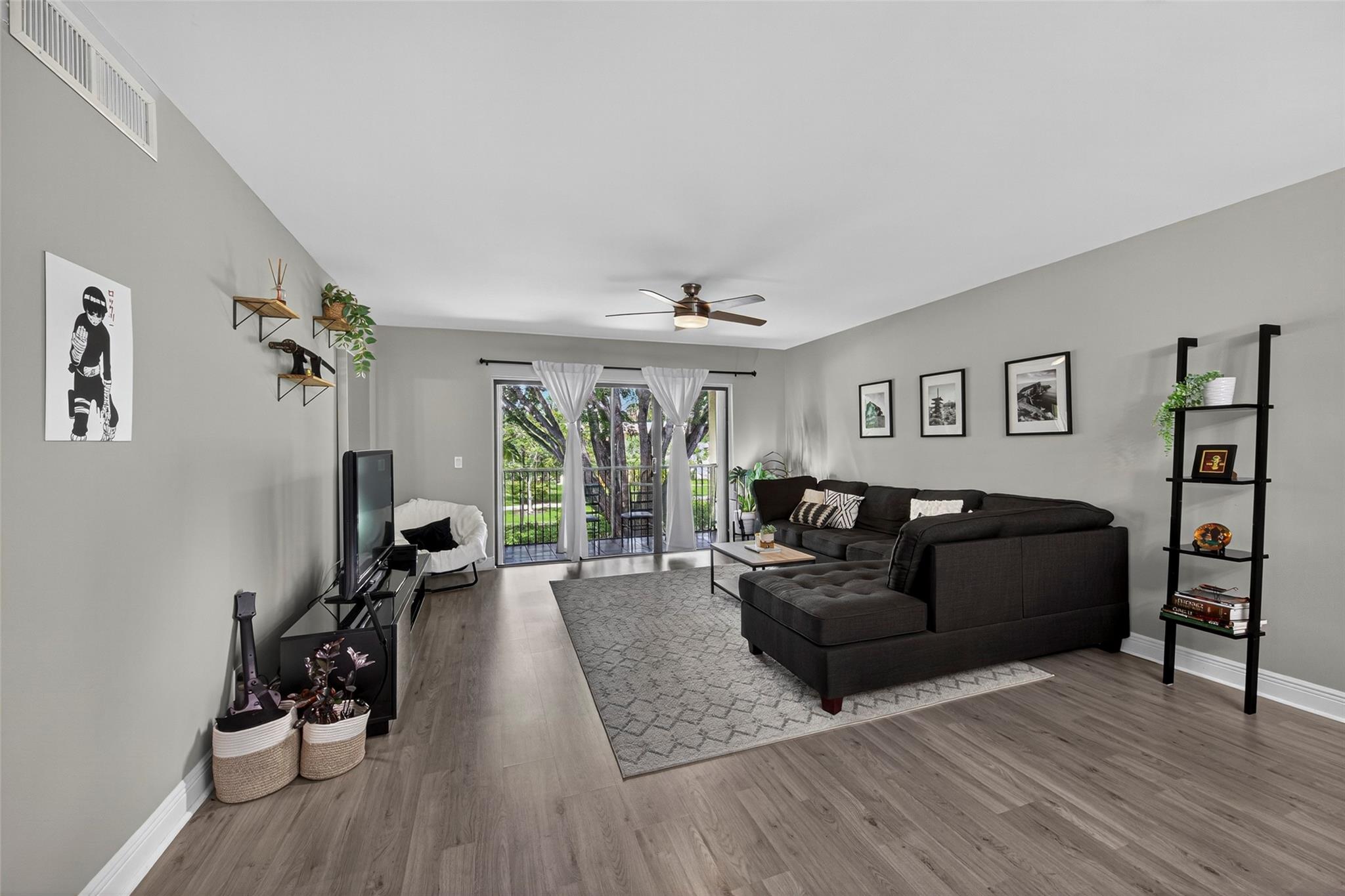 RACQUET CLUB APARTMENTS AT - Residential Lease