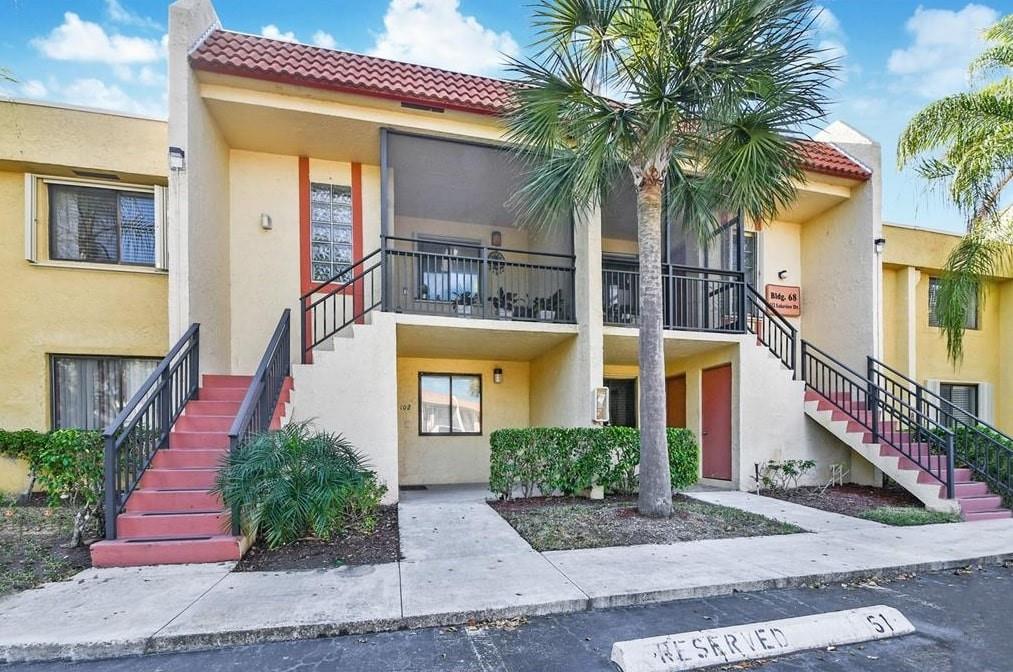 RACQUET CLUB APARTMENTS AT - Residential Lease