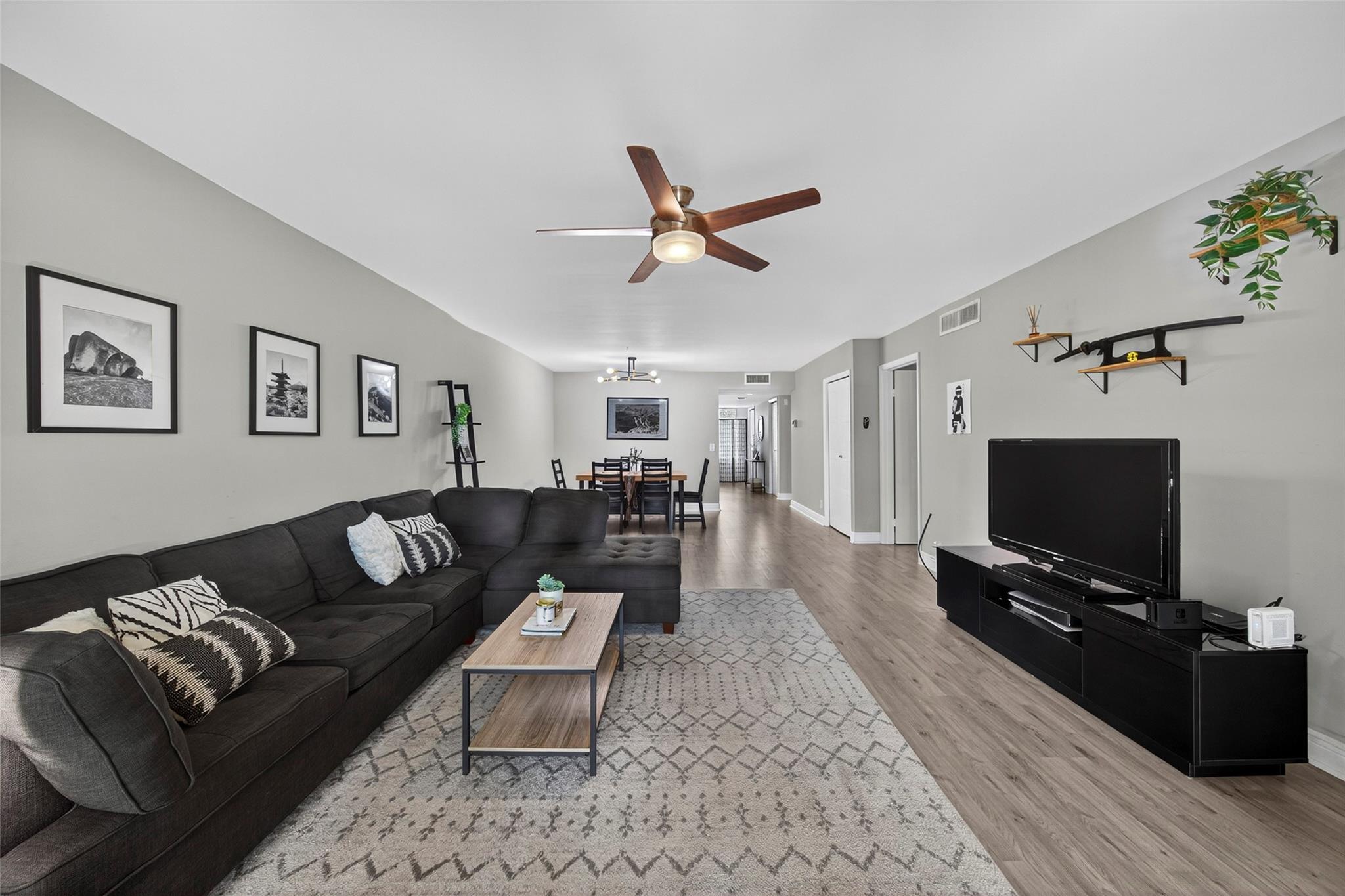 RACQUET CLUB APARTMENTS AT - Residential Lease