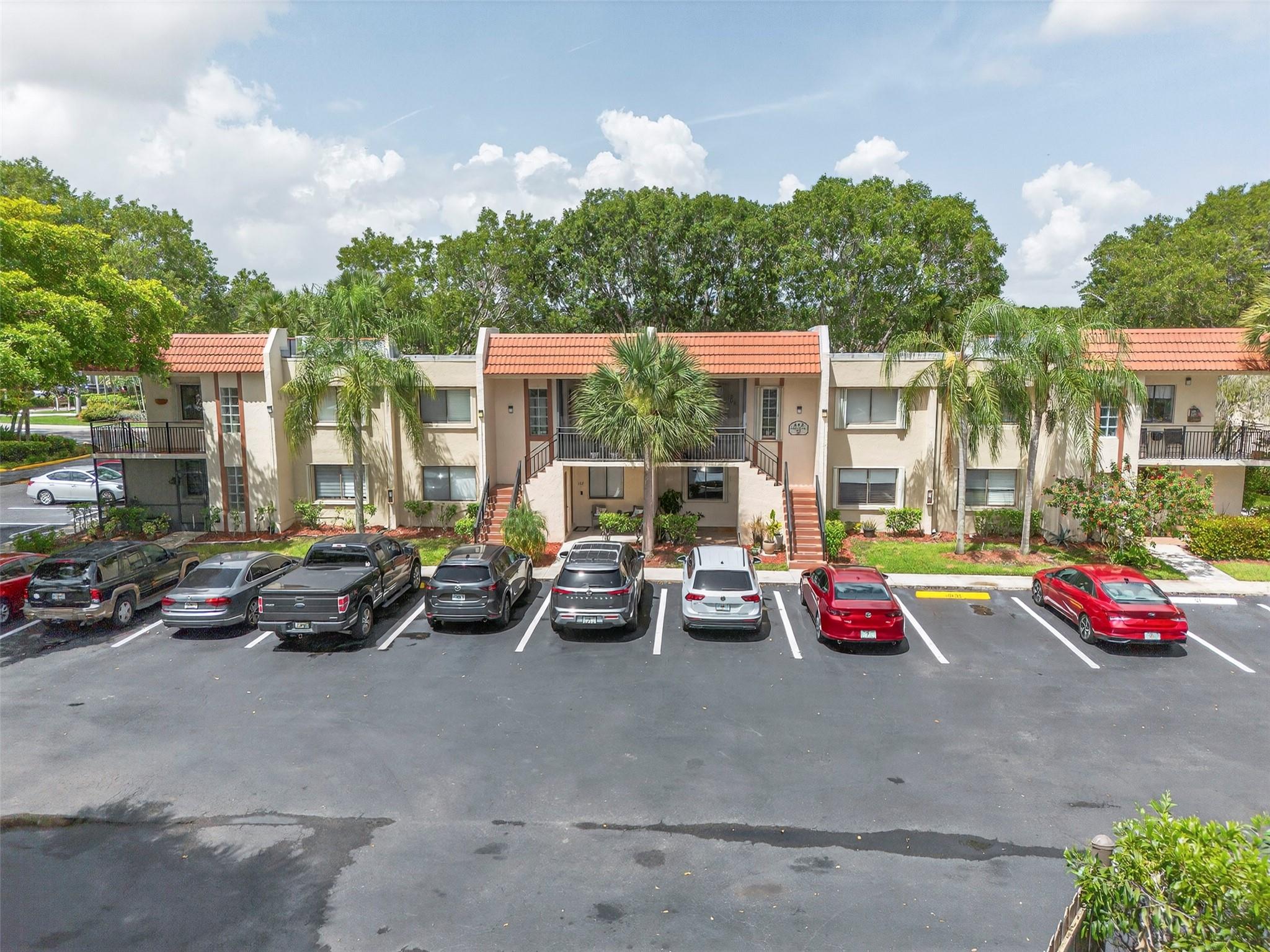 RACQUET CLUB APARTMENTS AT - Residential Lease