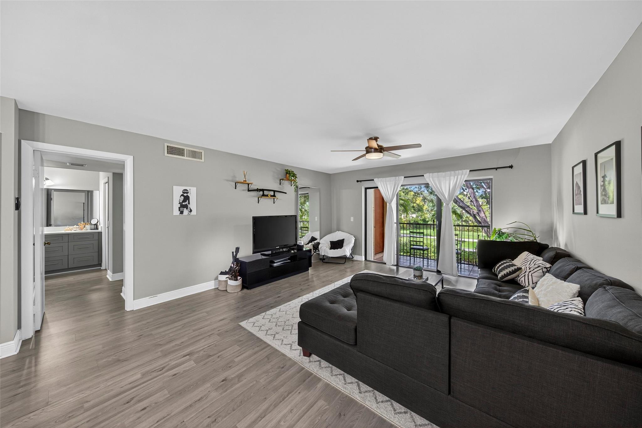 RACQUET CLUB APARTMENTS AT - Residential Lease