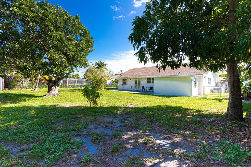 Country Club Village Sec - Residential