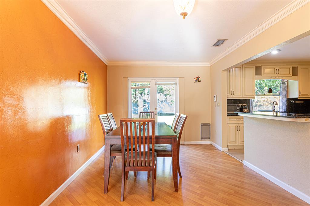 Country Club Village Sec - Residential